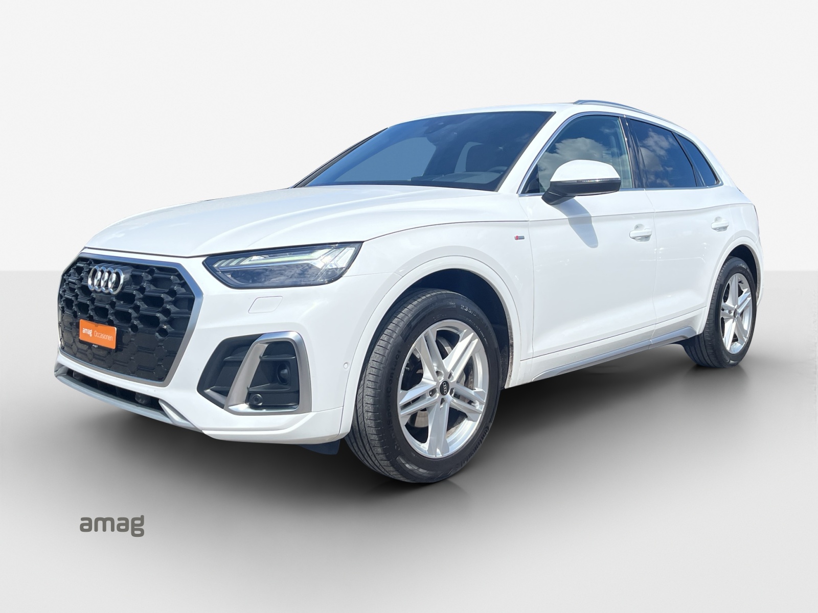 AUDI Q5 Sportback 40 TDI S line quattro S-tronic-image-0