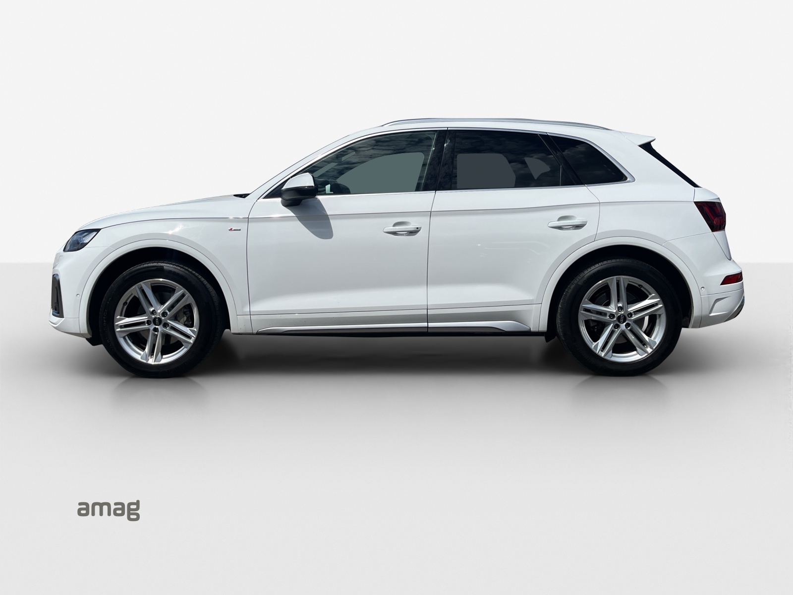 AUDI Q5 Sportback 40 TDI S line quattro S-tronic-image-1