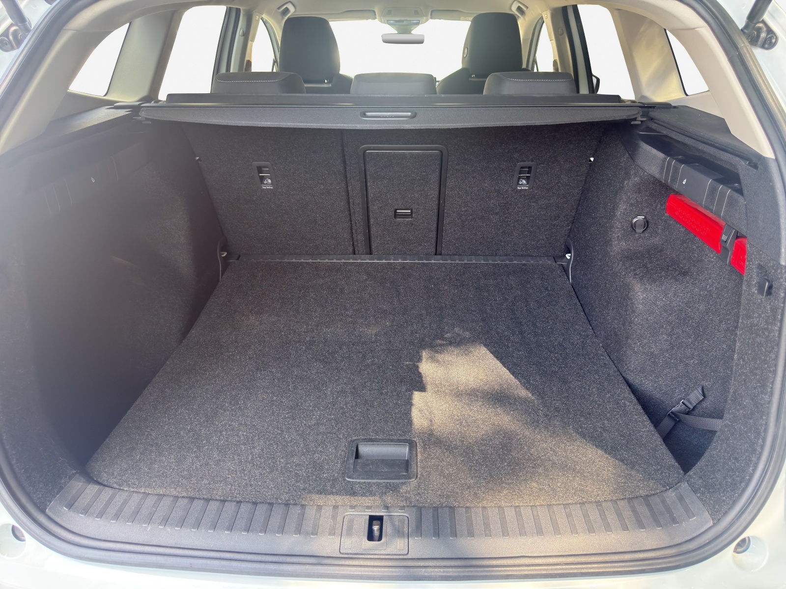 SKODA Enyaq iV 60-image-12