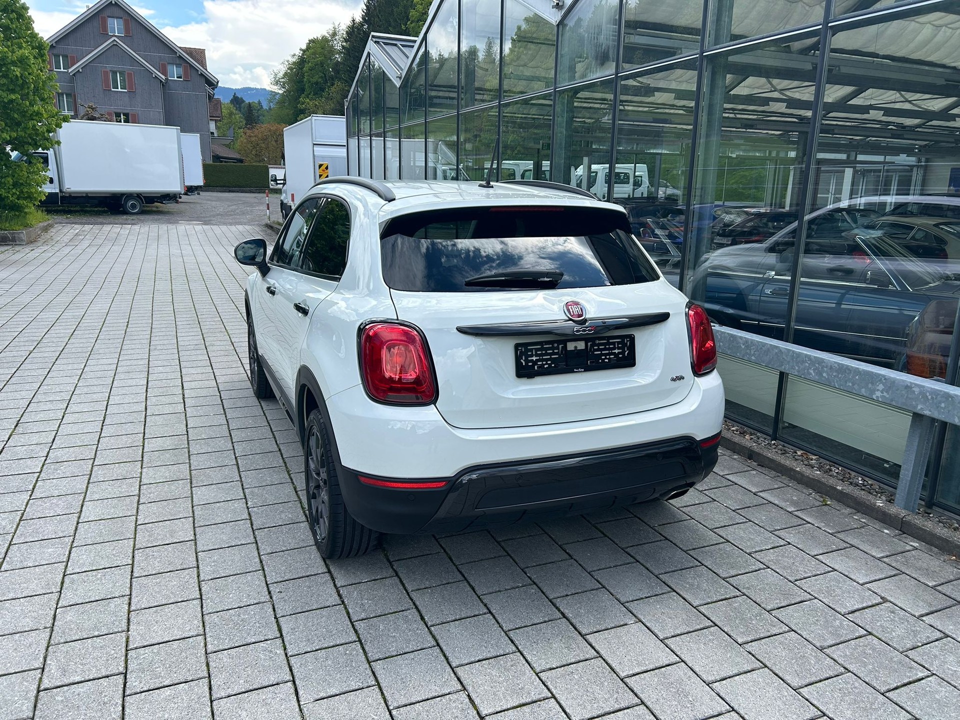 FIAT 500X 1.4T Off Road S-Design 4x4 Automatic-image-4
