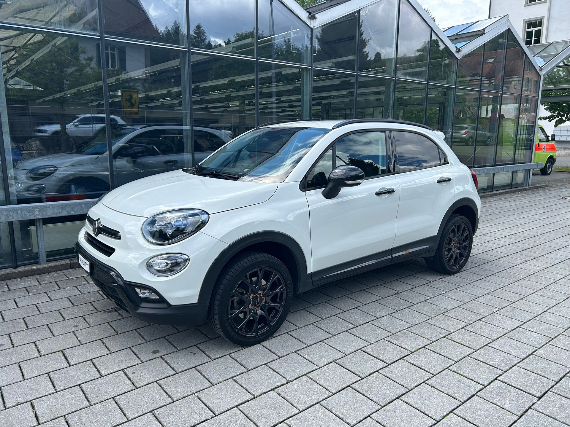 FIAT 500X 1.4T Off Road S-Design 4x4 Automatic-showroom-element-1