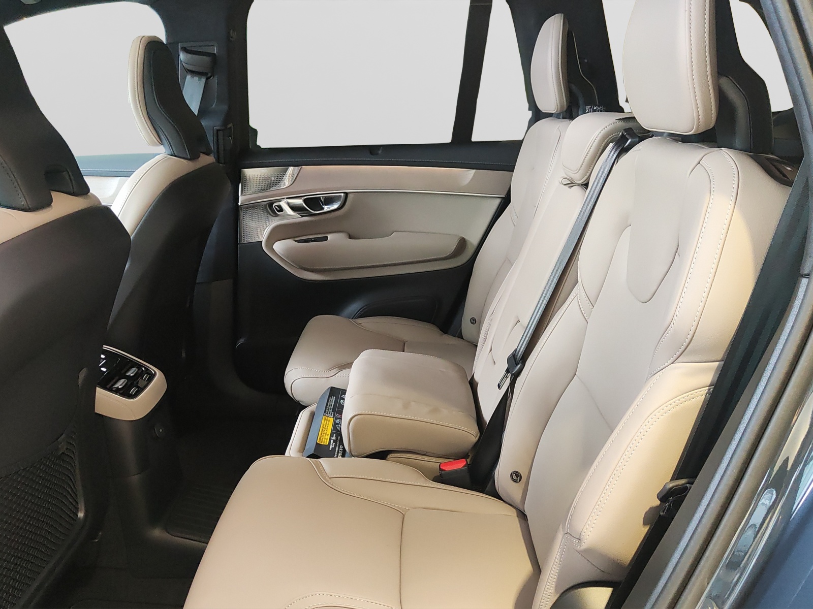 VOLVO XC90 2.0 T8 TE XCLUSIVE Edition Bright eAWD-image-6