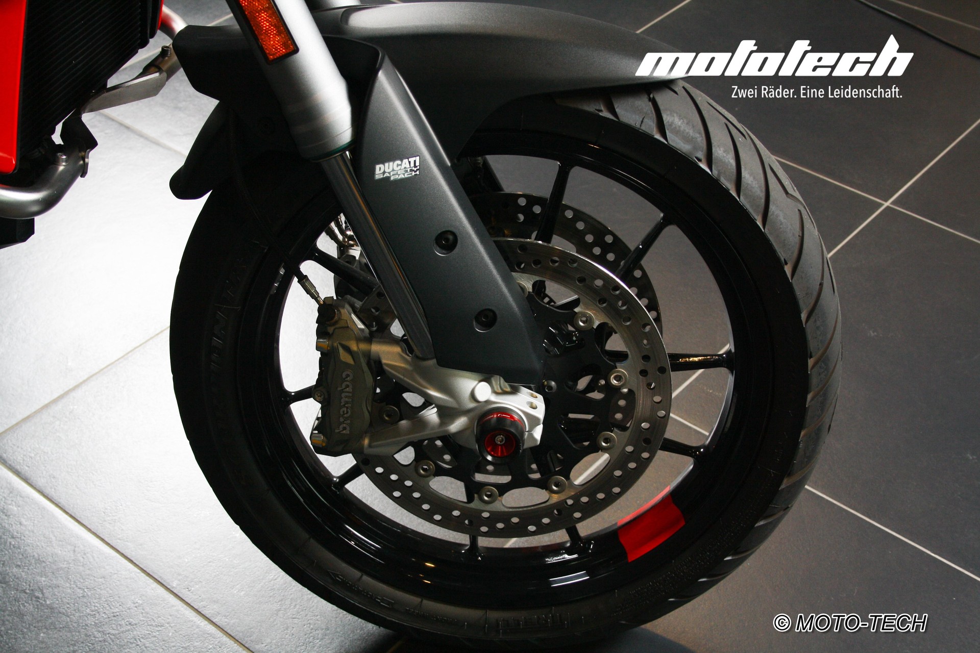 DUCATI Multistrada V2 S-image-10