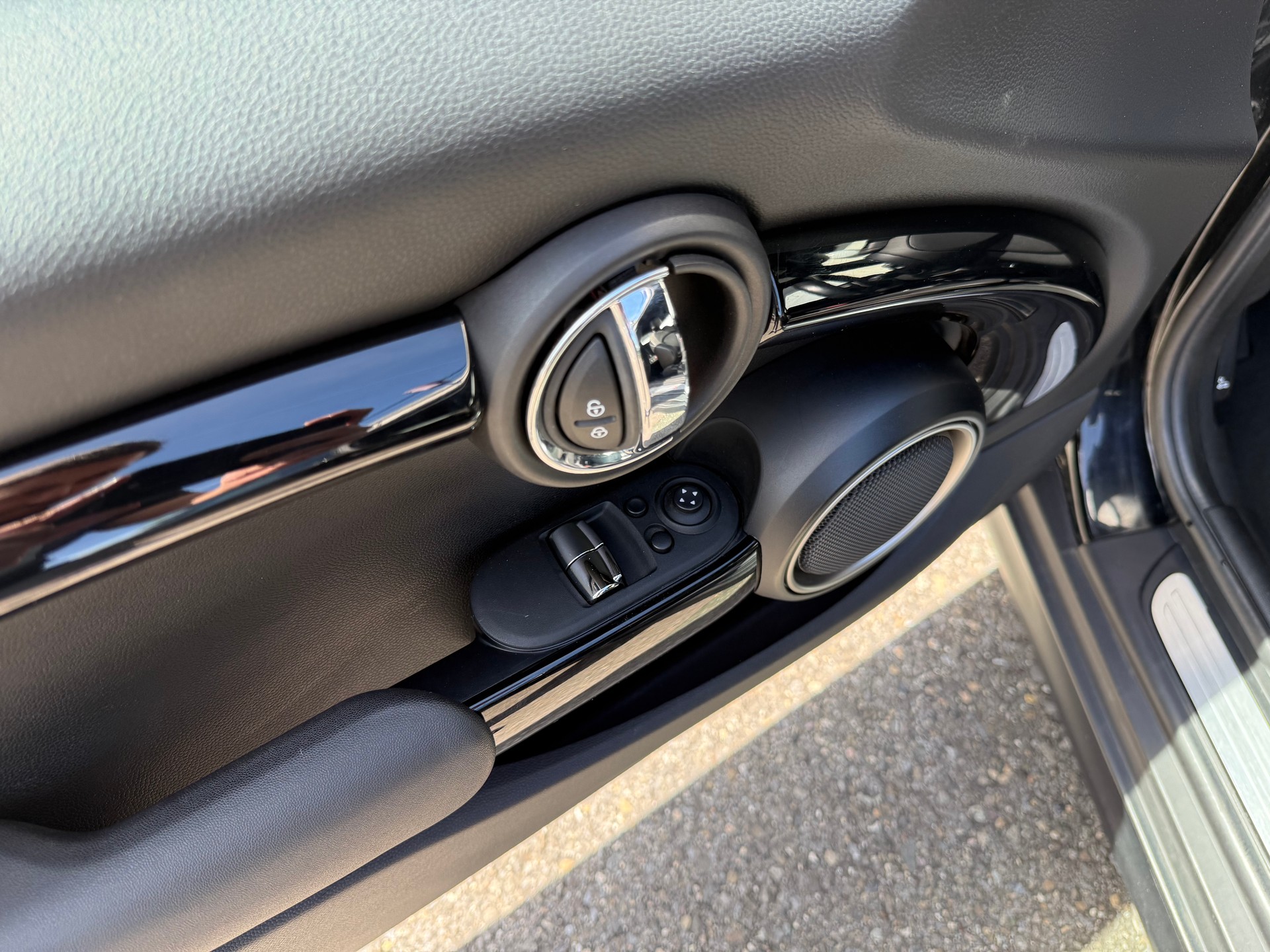 MINI Cooper S Steptronic-image-23