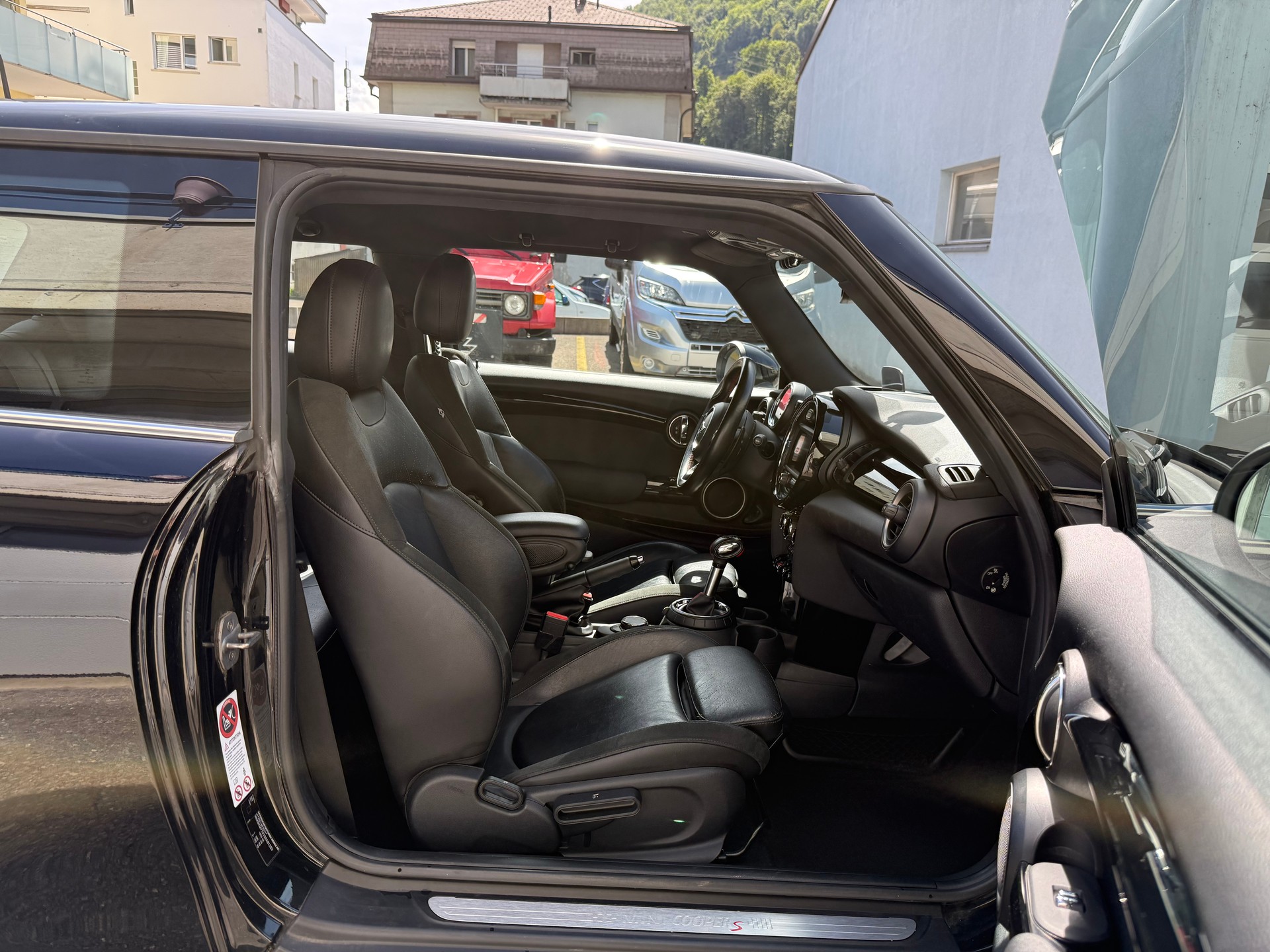 MINI Cooper S Steptronic-image-11