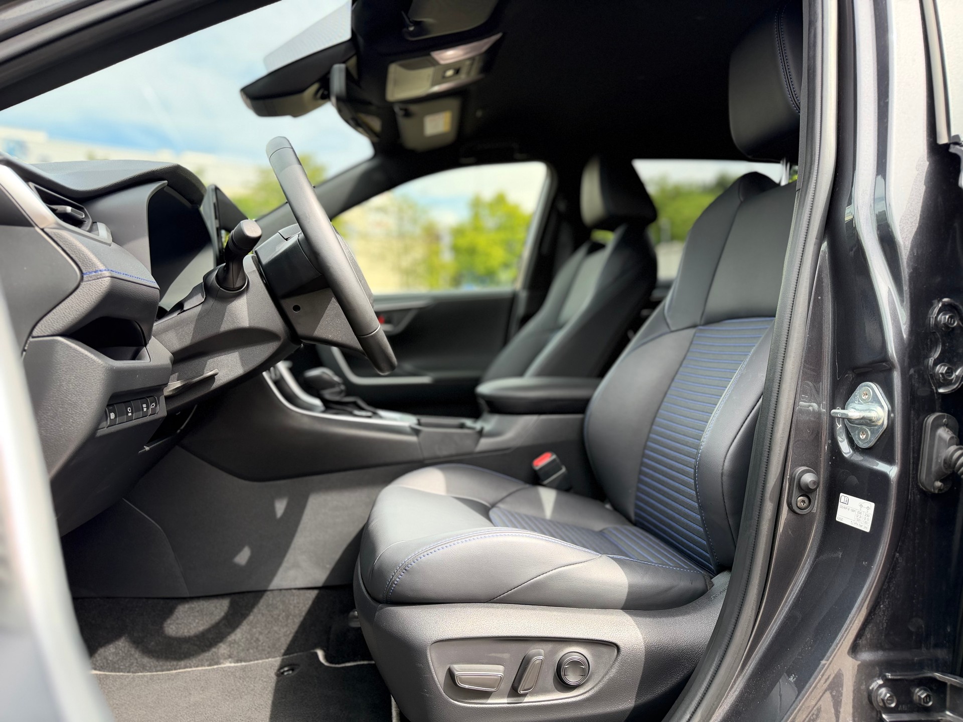TOYOTA RAV-4 2.5 HSD Style e-CVT 4WD-image-11