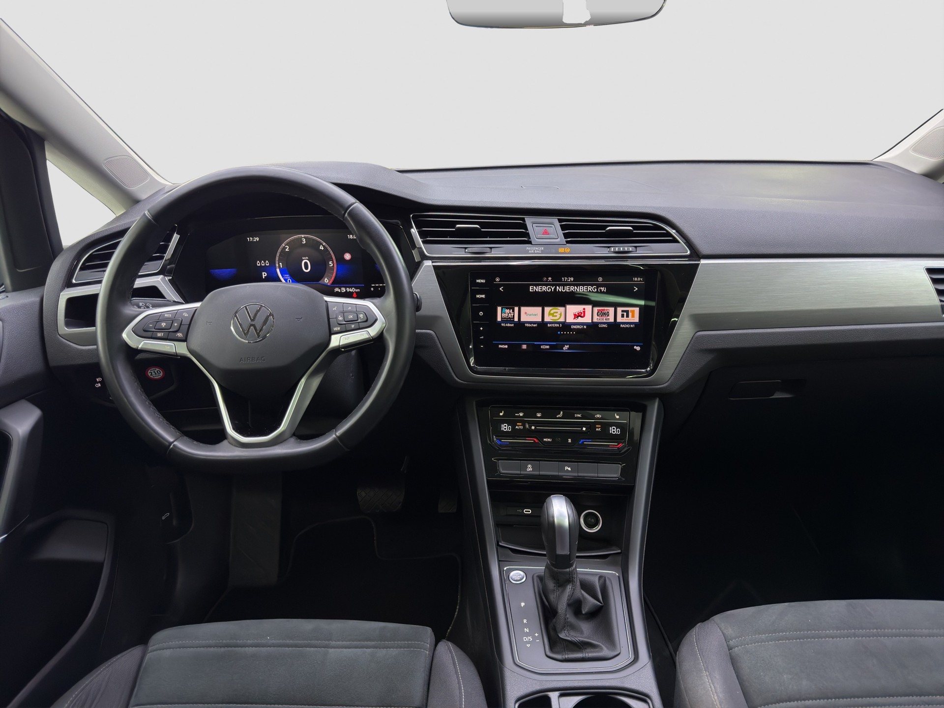 VW Touran 2.0 TDI BlueMotion Technology Comfortline DSG-image-6