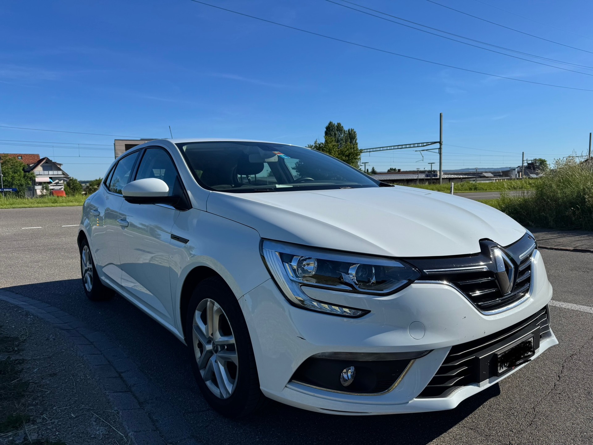 RENAULT 1.2 TCe Zen-image-5