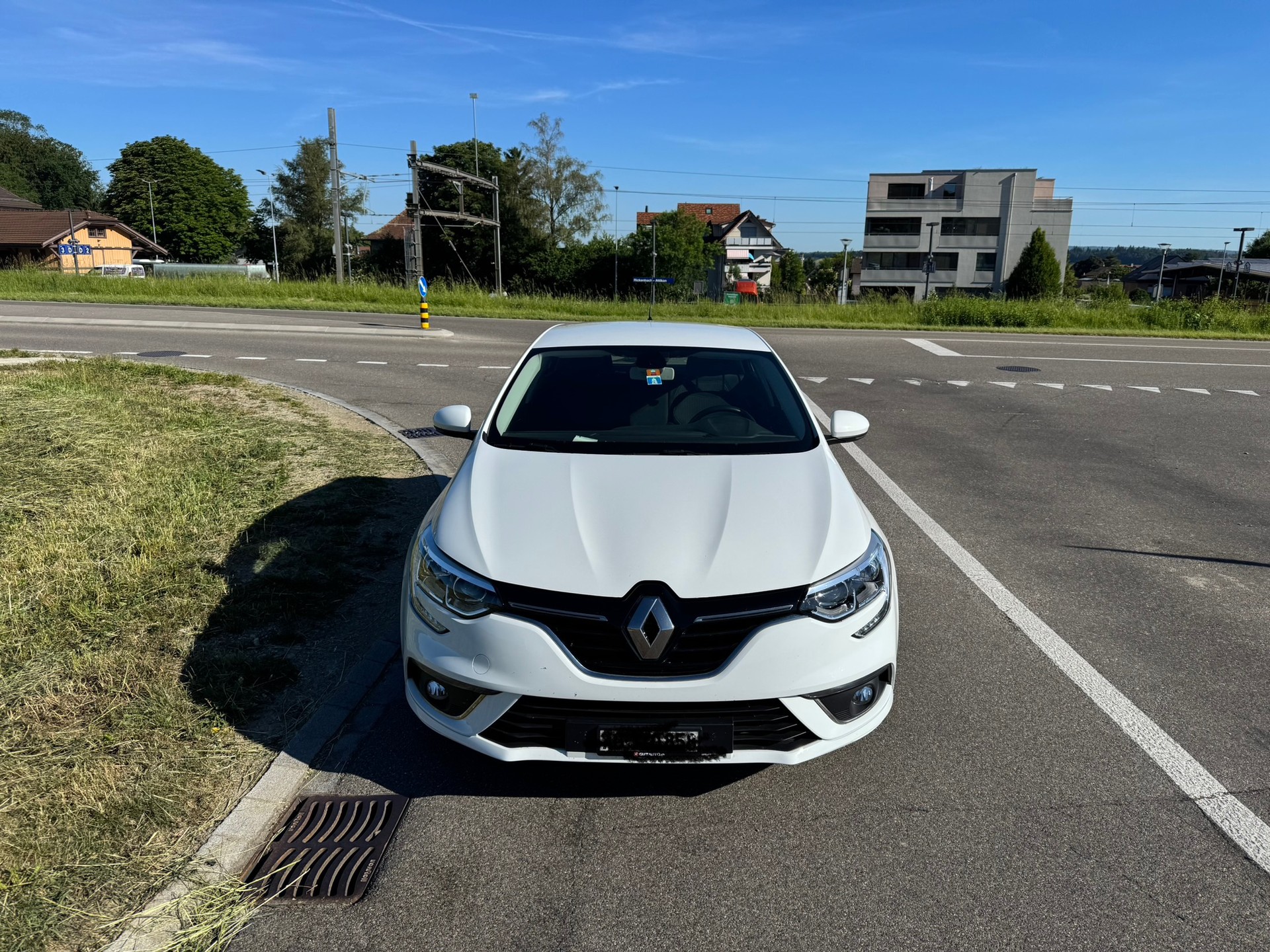 RENAULT 1.2 TCe Zen-image-4