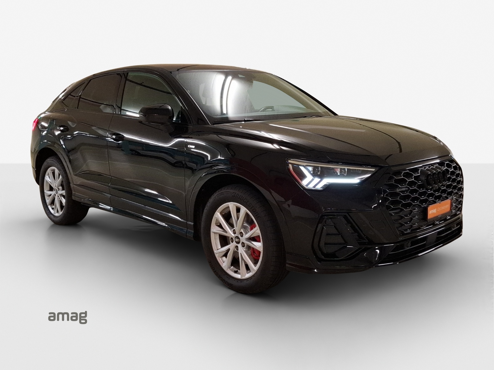 AUDI Q3 Sportback 45 TFSI quattro S-tronic-image-5