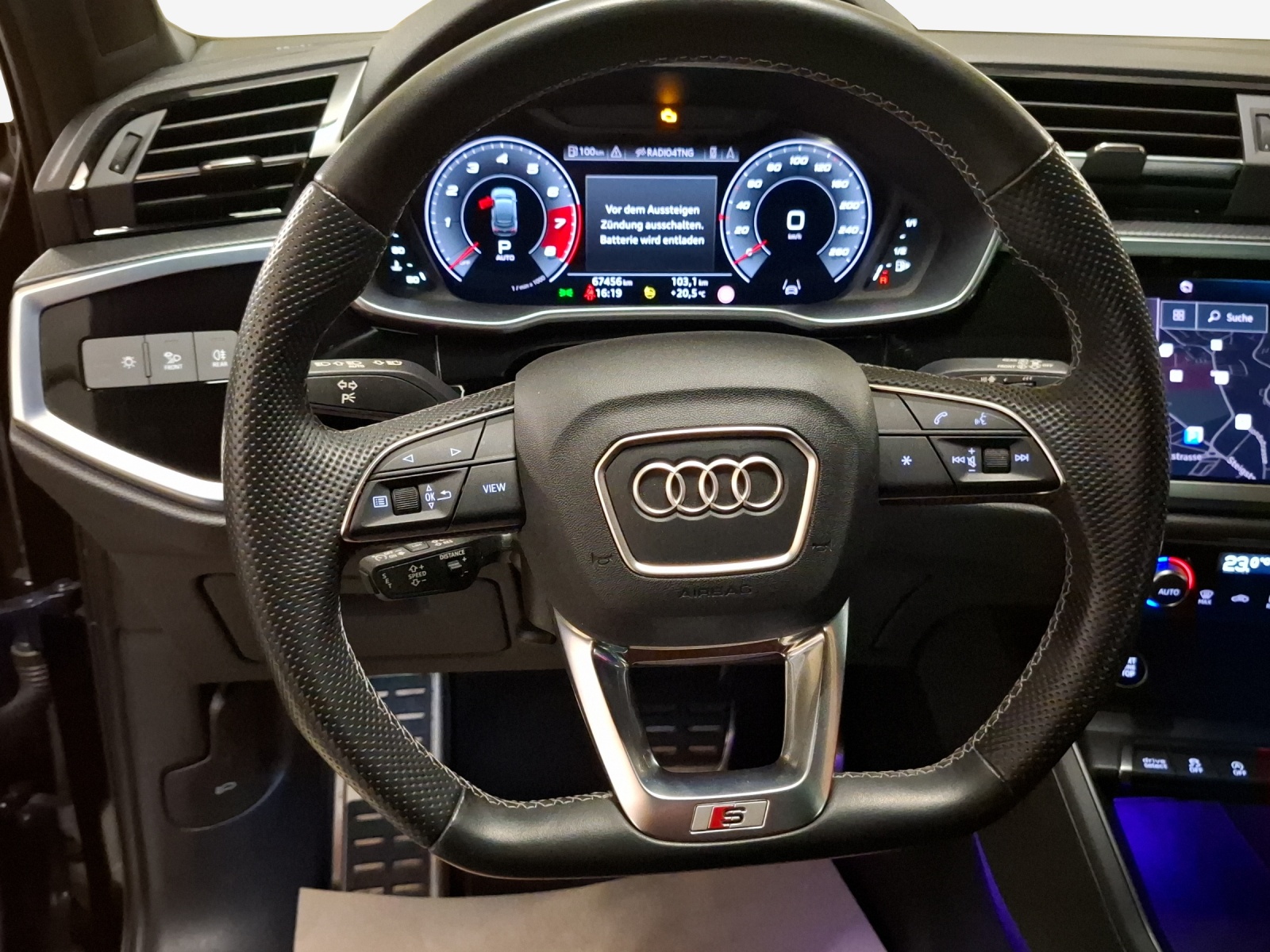 AUDI Q3 Sportback 45 TFSI quattro S-tronic-image-9