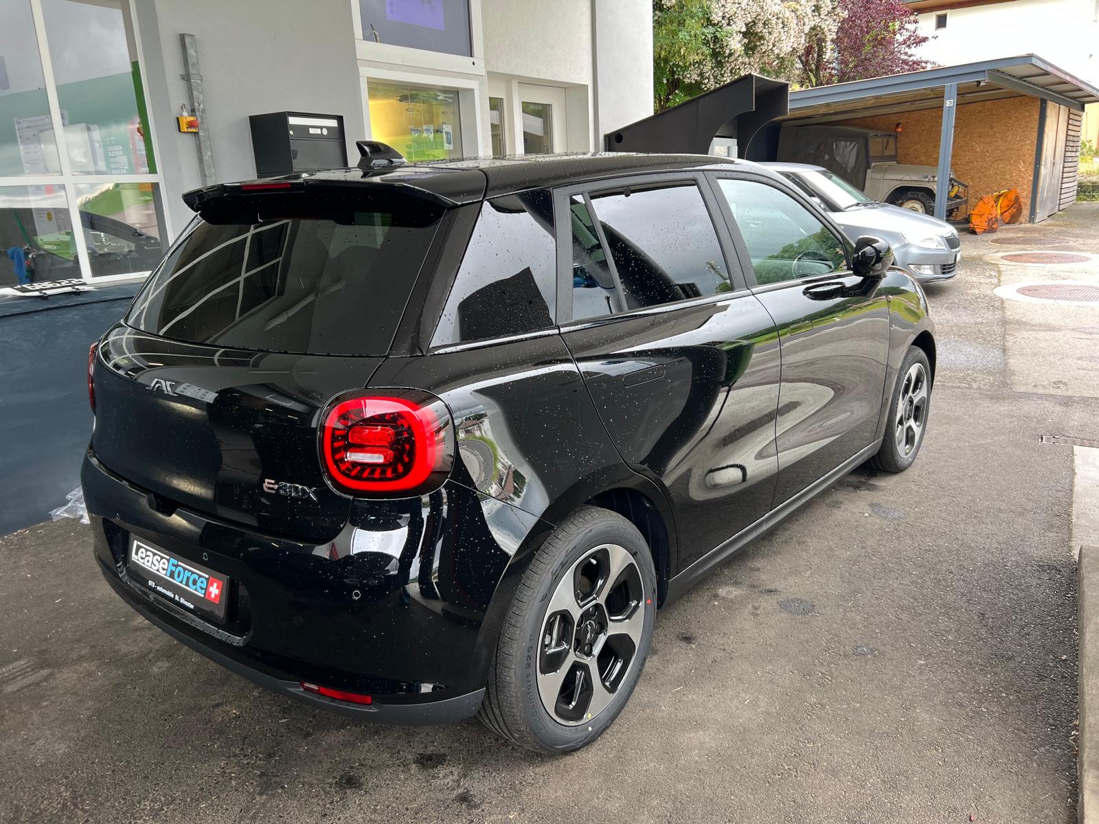 JAC E30X 51 kWh Flagship Pro+-image-2