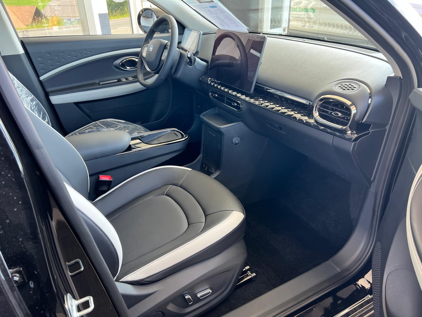 JAC E30X 51 kWh Flagship Pro+-image-7
