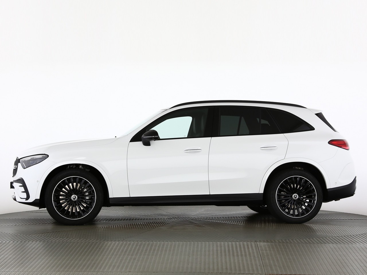MERCEDES-BENZ GLC 220 d 4Matic 9G-Tronic-image-2