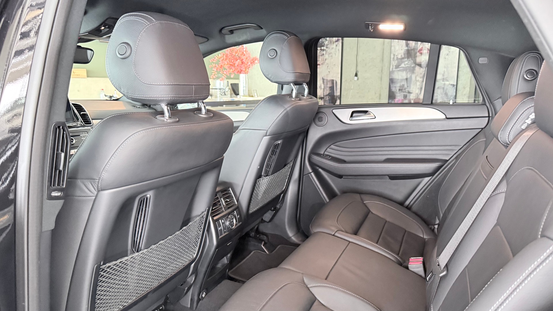 MERCEDES-BENZ GLE 350 d Coupé-image-9