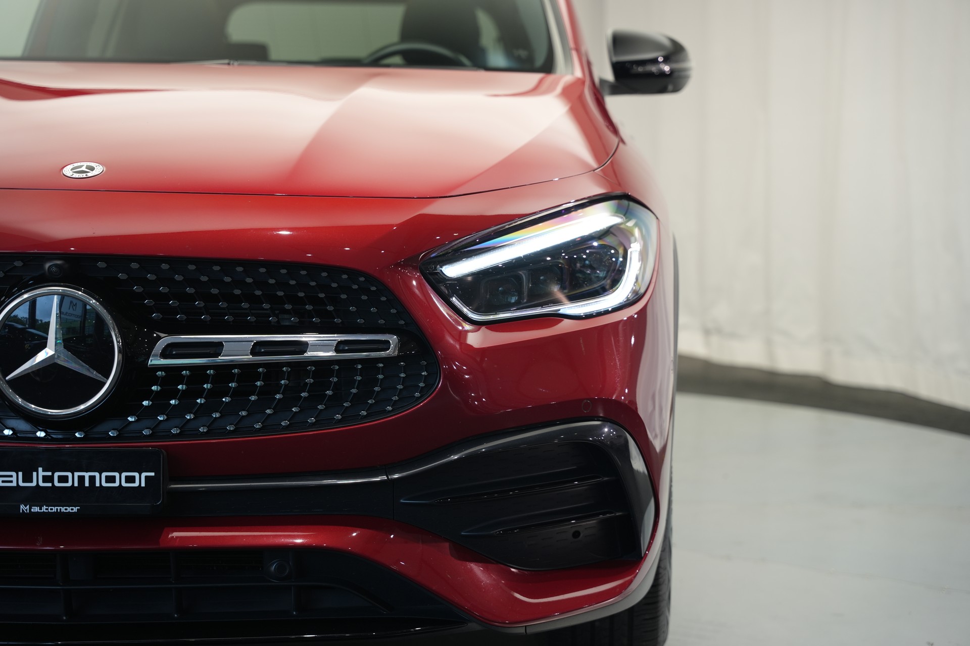 MERCEDES-BENZ GLA 200 AMG Line 7G-DCT *CH-Fahrzeug* *Panorama*-image-36