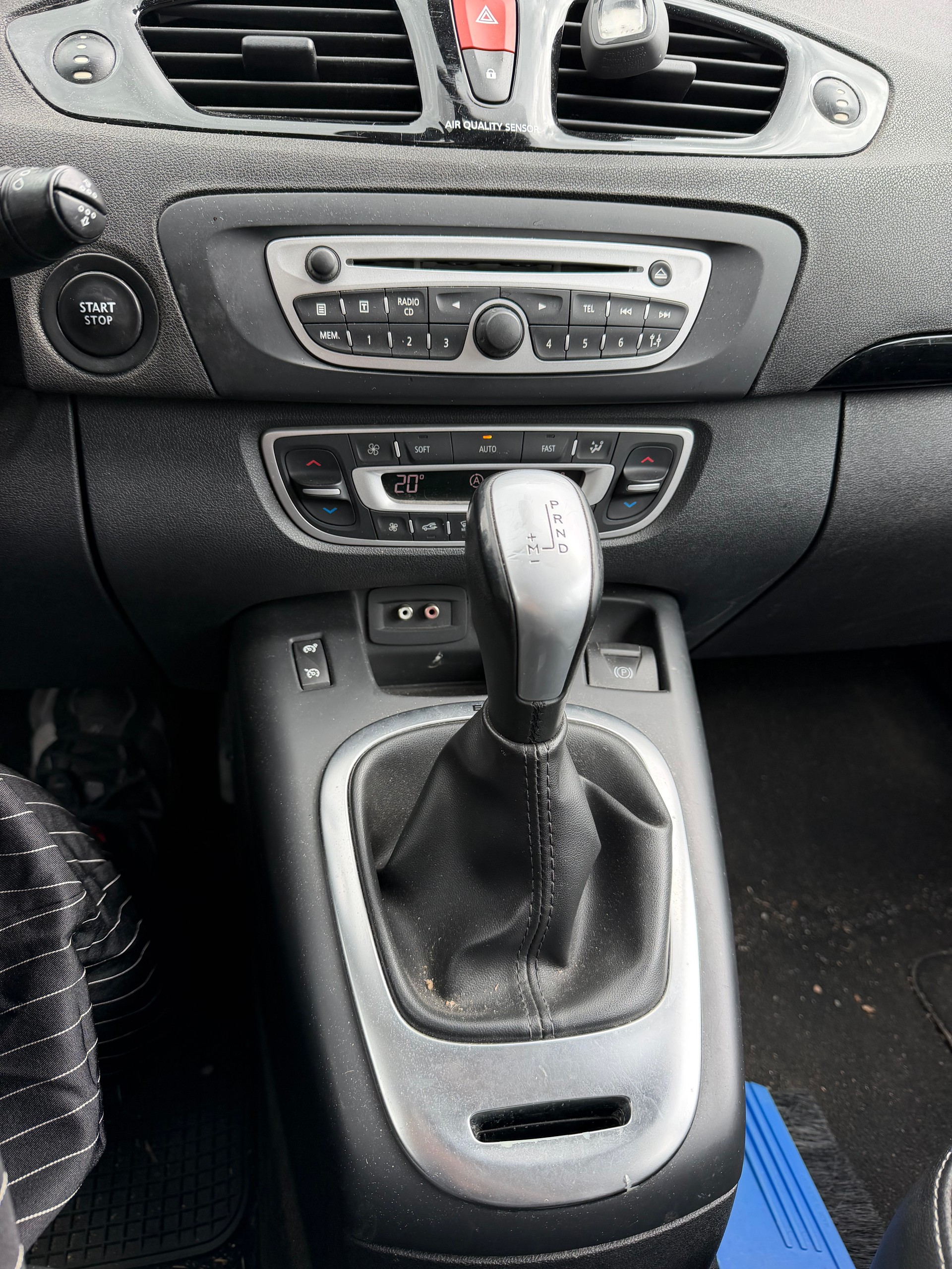 RENAULT Grand Scénic 1.5 dCi Bose EDC-image-6