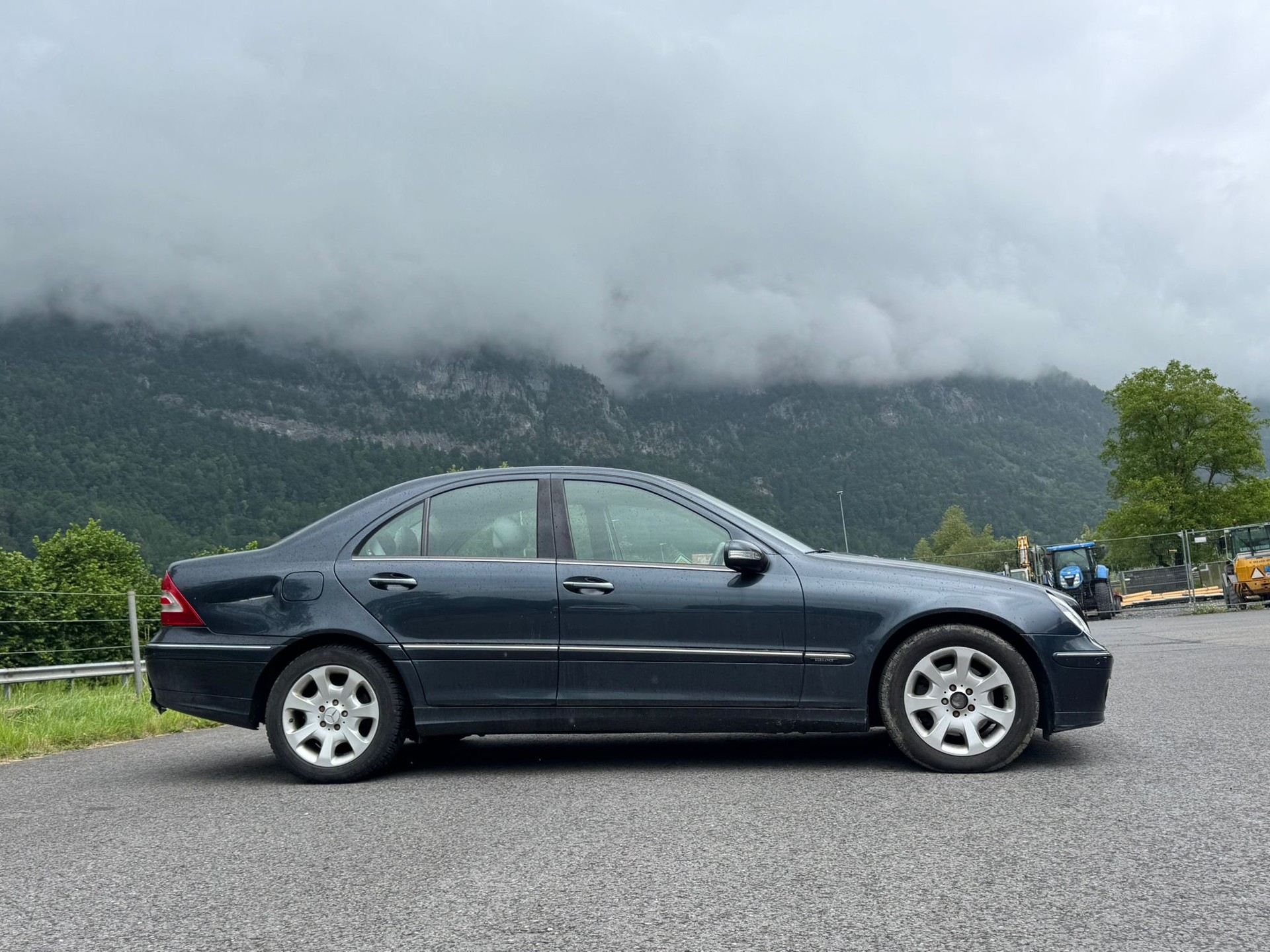 MERCEDES-BENZ C 240 Elégance-image-5