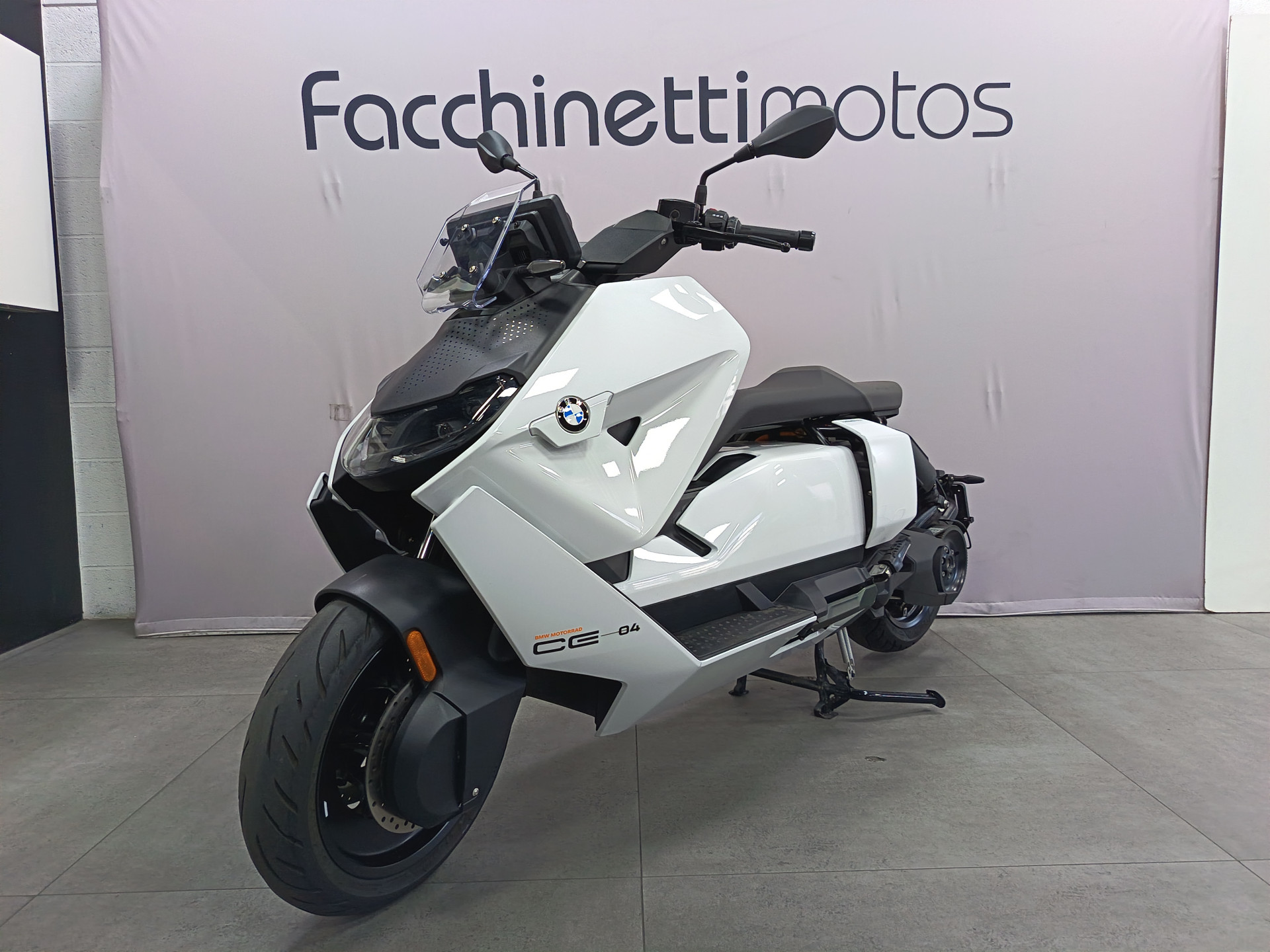BMW CE 04 *** version 11kW ***-showroom-element-2