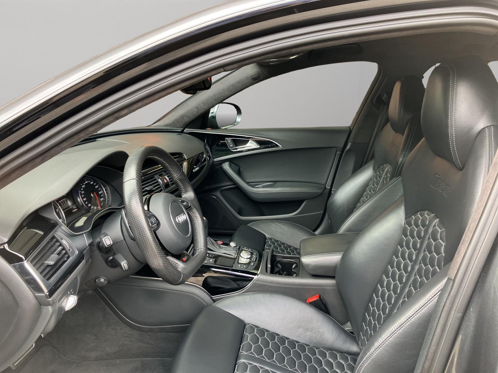 AUDI RS6 Avant 4.0 V8 TFSI quattro T-Tronic-image-5