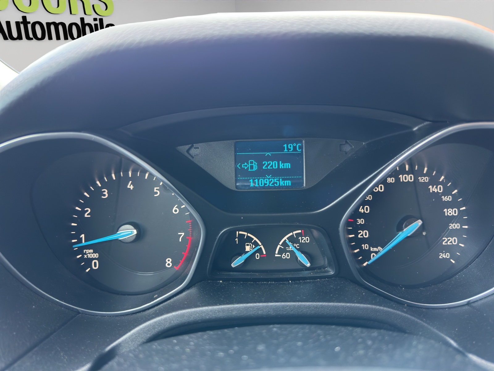 FORD Focus 1.5 SCTi Titanium-image-15
