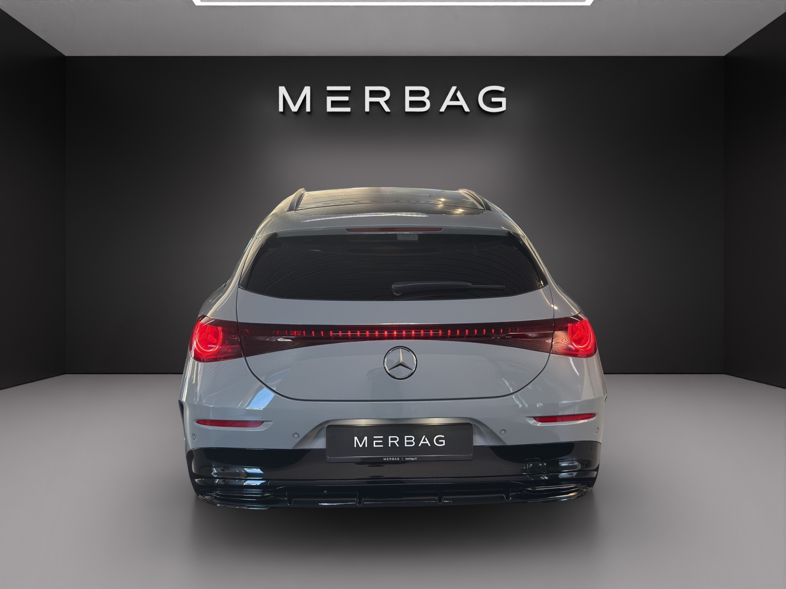 MERCEDES-BENZ CLA 220 4MATIC Shooting Brake-image-3