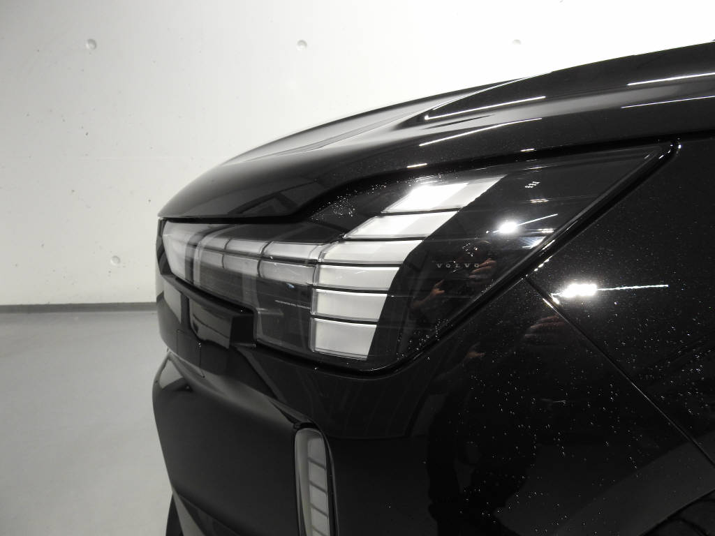 VOLVO EX 90 Twin Ultra AWD-image-14