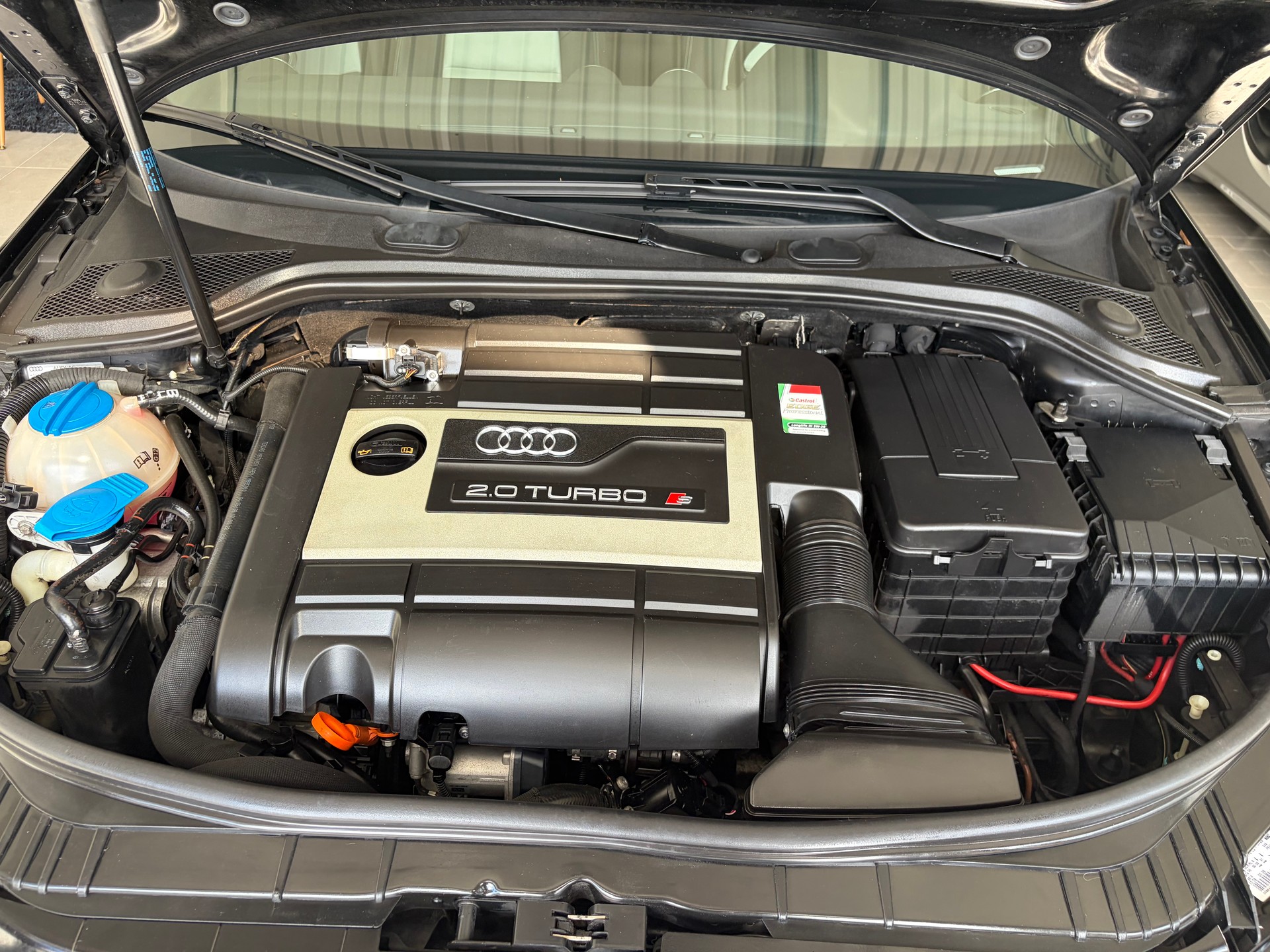 AUDI S3 2.0 TFSI quattro-image-6