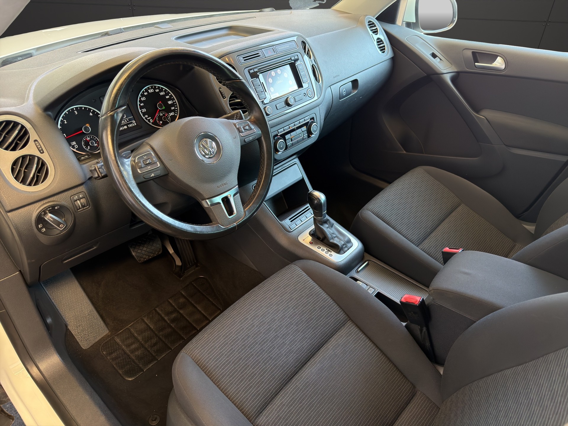VW Tiguan 2.0 TDI BlueMotion Track&Field 4Motion DSG-image-9