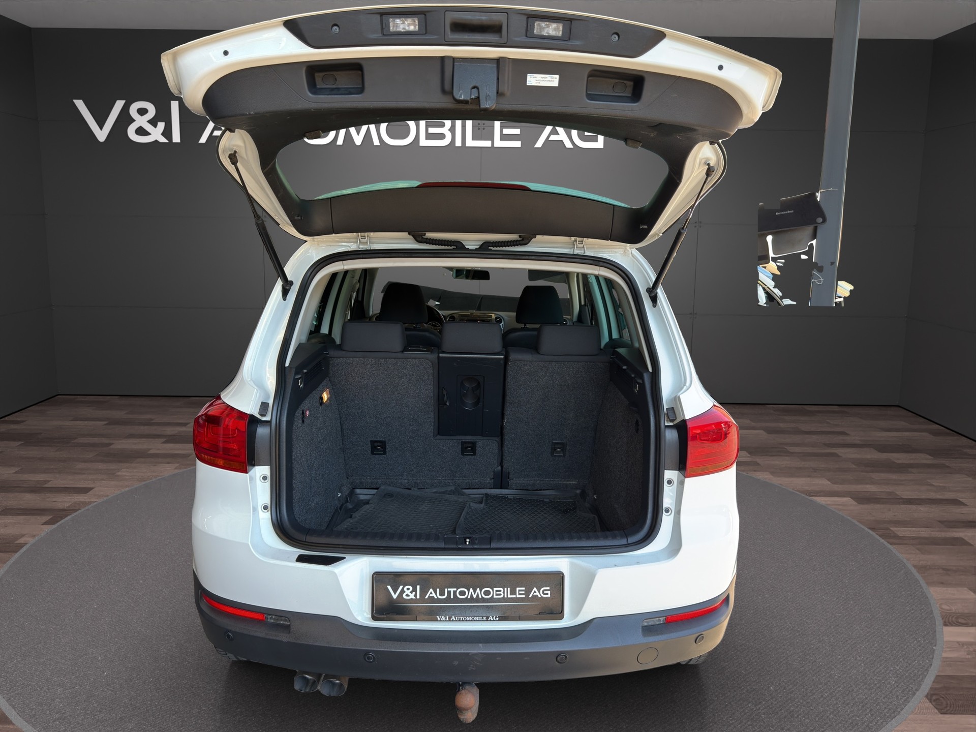 VW Tiguan 2.0 TDI BlueMotion Track&Field 4Motion DSG-image-23