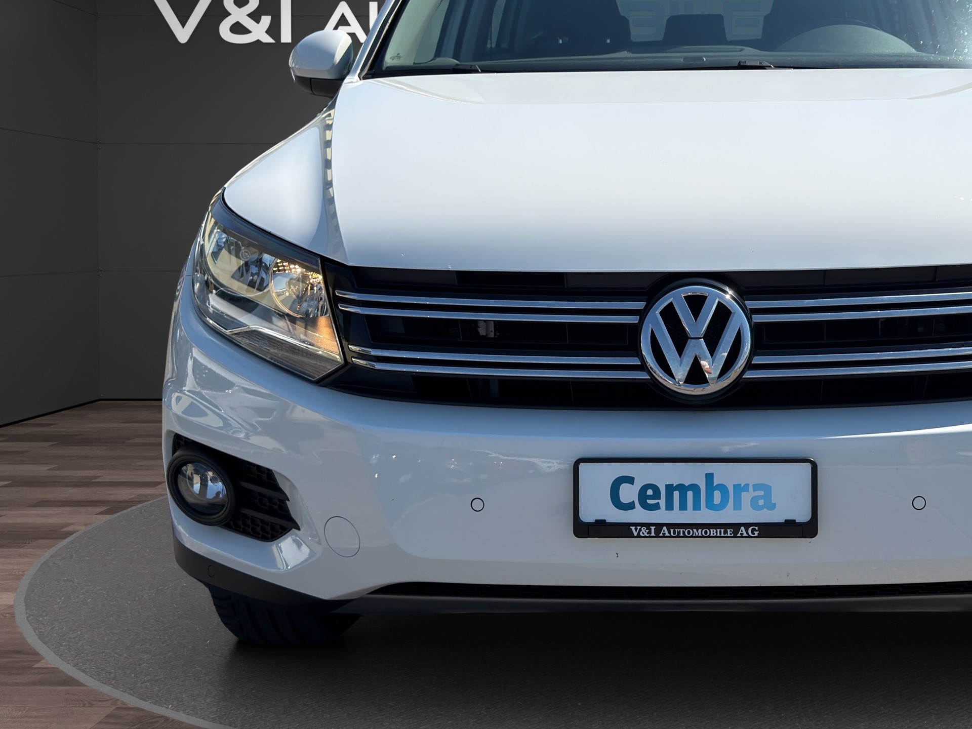 VW Tiguan 2.0 TDI BlueMotion Track&Field 4Motion DSG-image-8