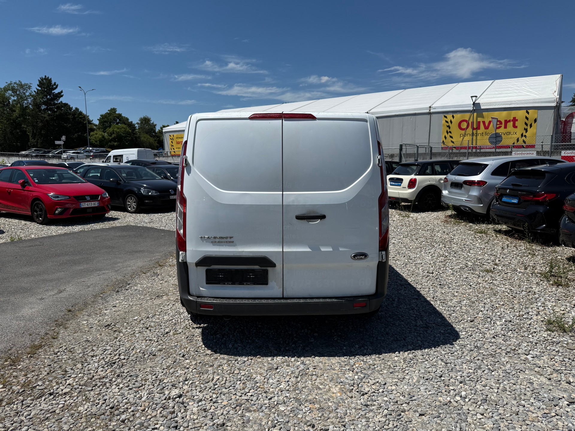 FORD Transit Custom Van 250 L1H1 Startup-image-3