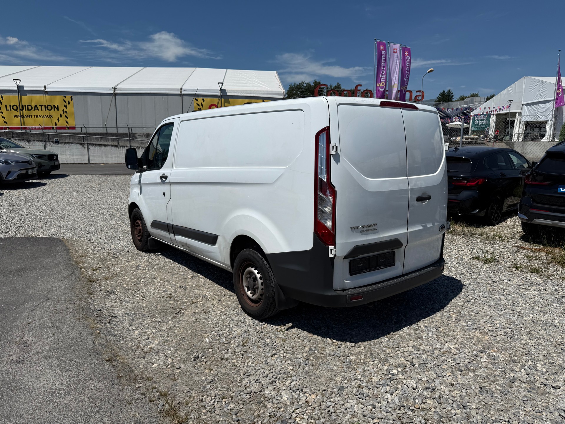 FORD Transit Custom Van 250 L1H1 Startup-image-5