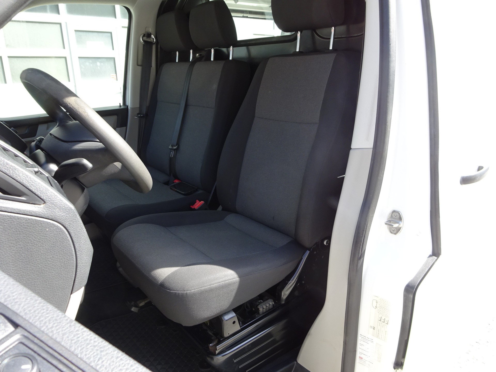 VW T6 2.0 TDI 4Motion-image-13