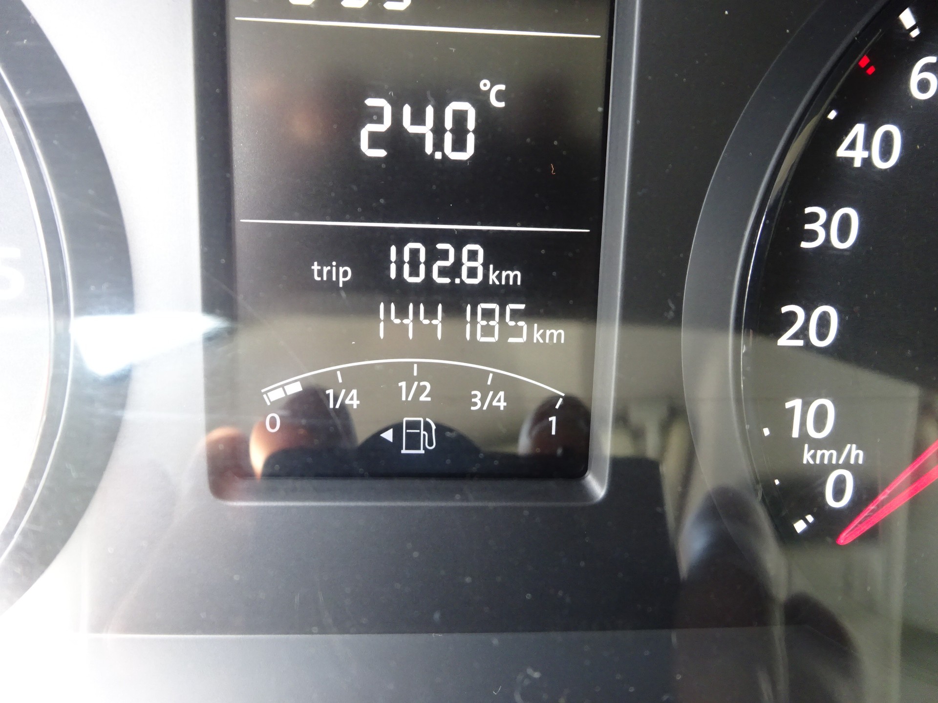 VW T6 2.0 TDI 4Motion-image-12