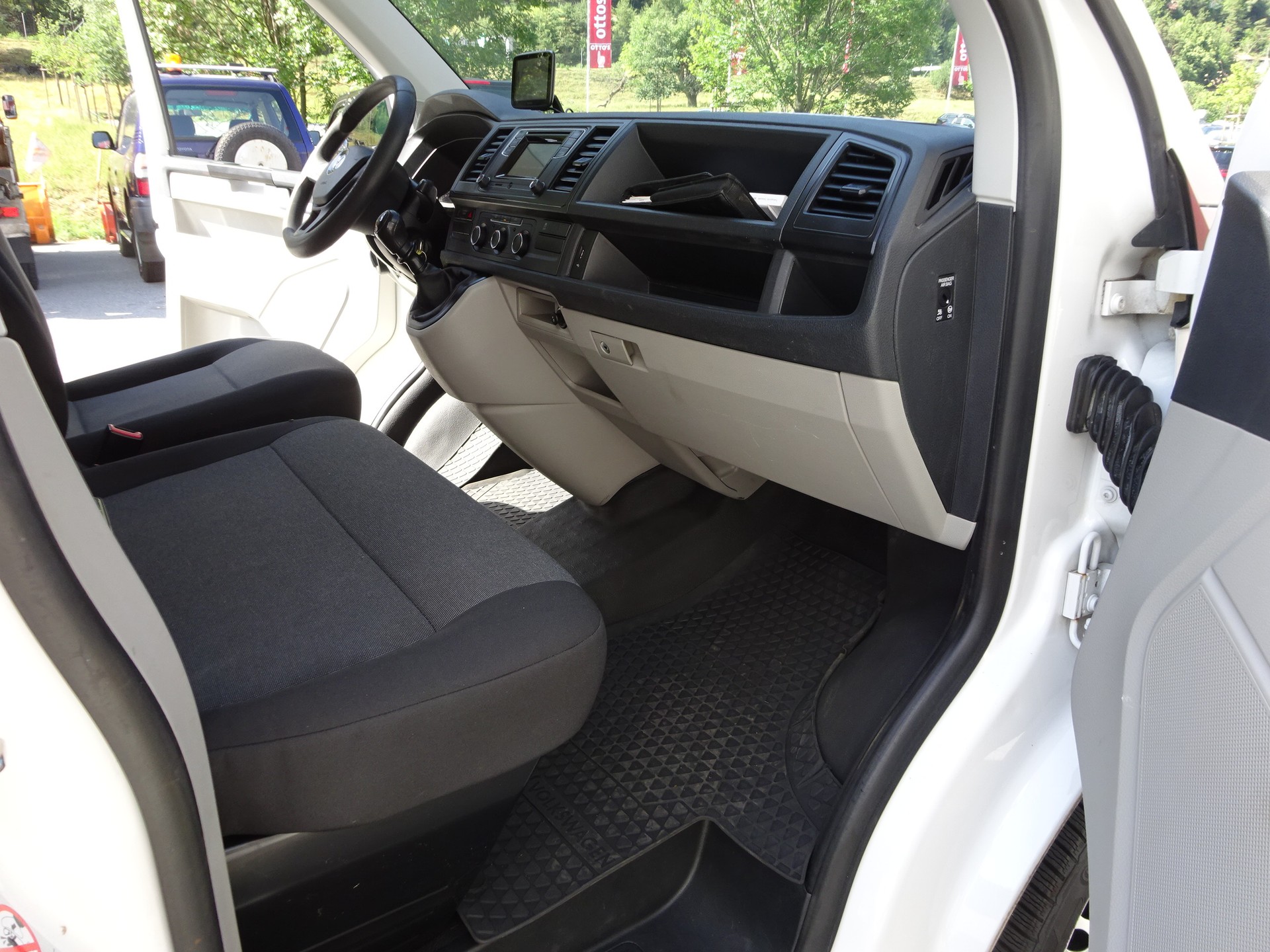 VW T6 2.0 TDI 4Motion-image-16