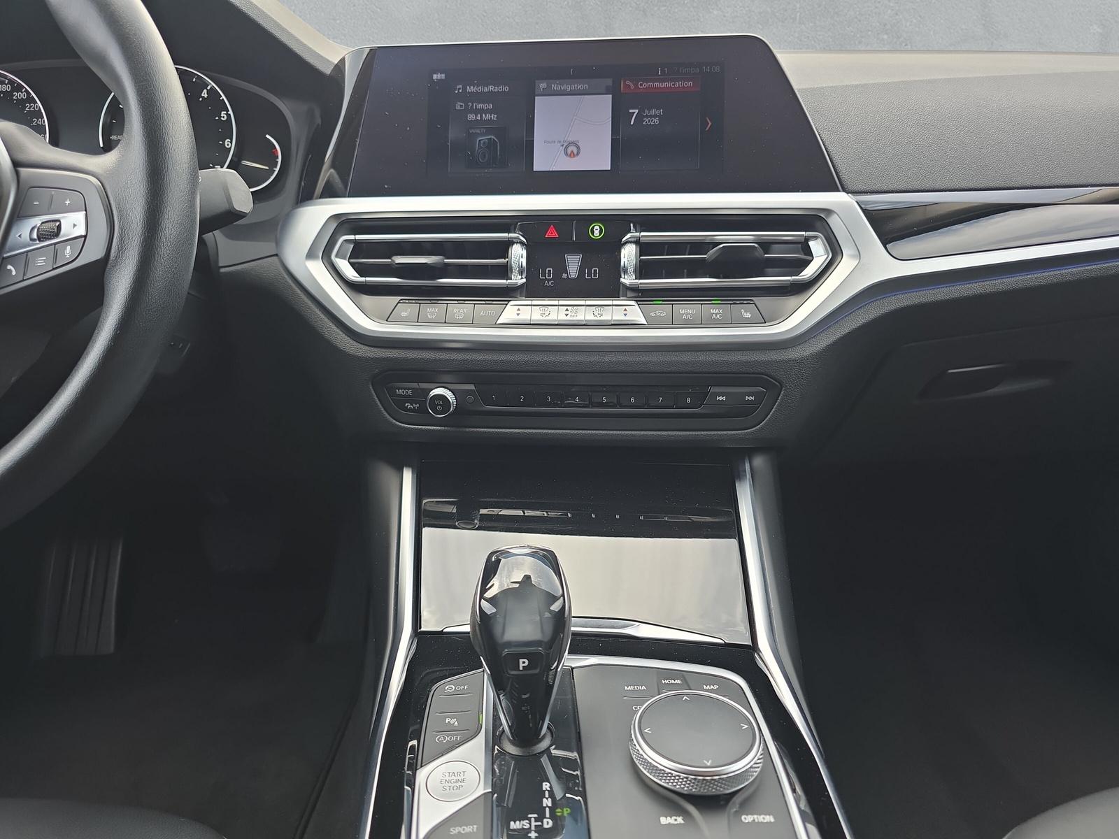 BMW 320i Sport Line G20-image-17