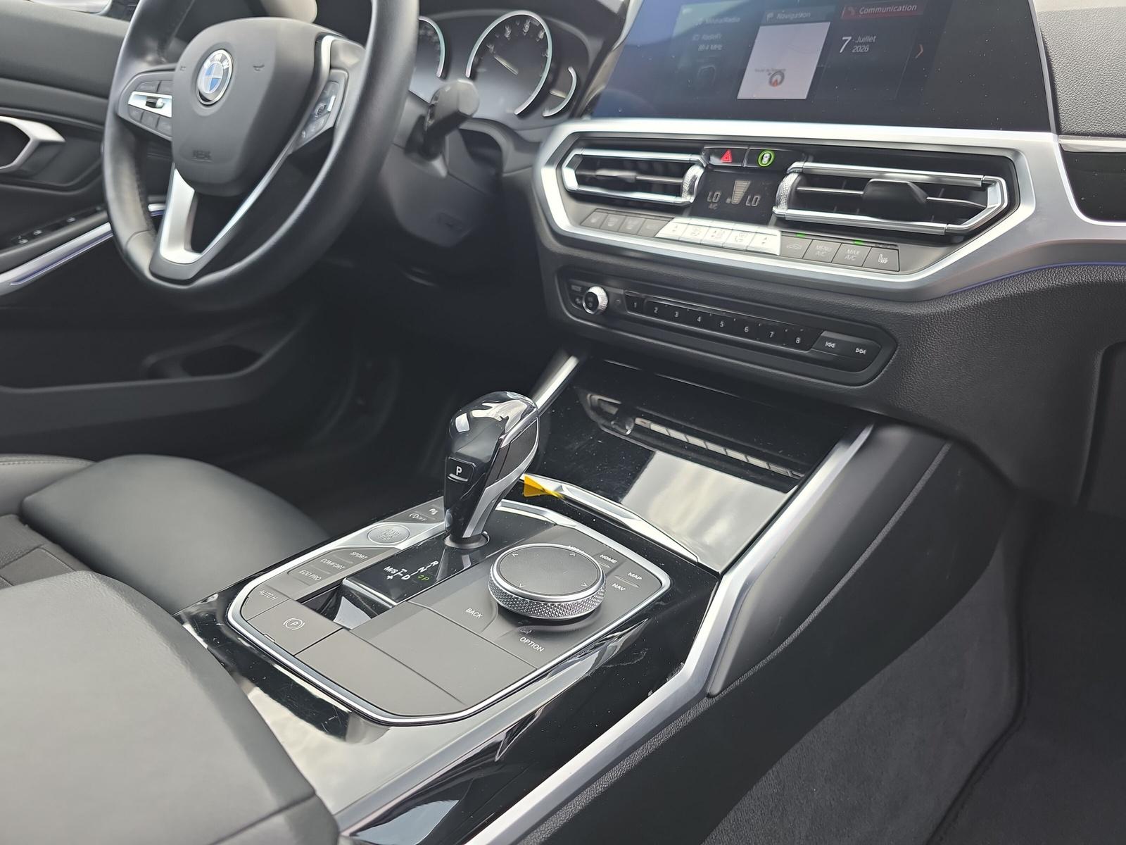 BMW 320i Sport Line G20-image-14