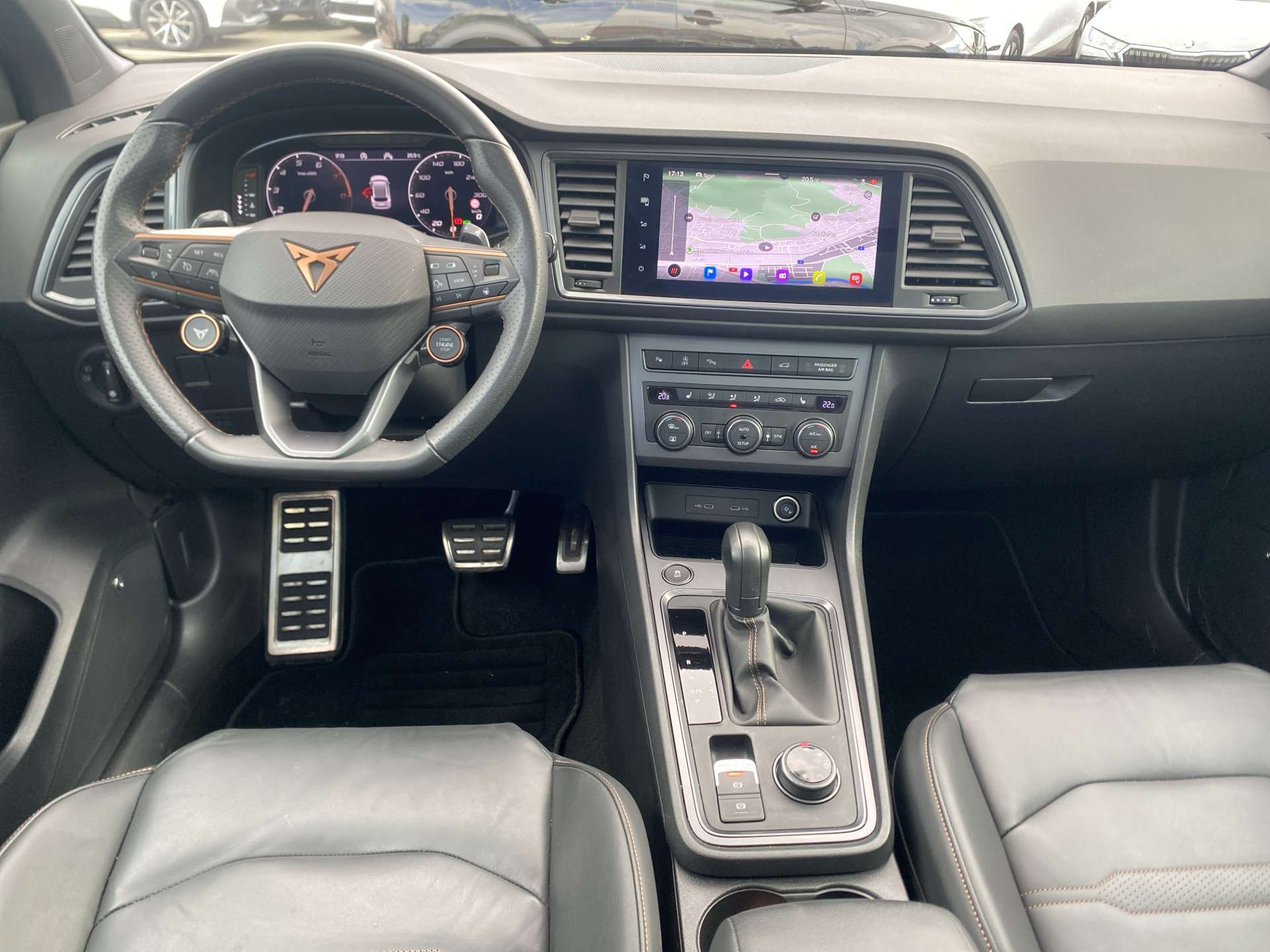 CUPRA Ateca 2.0TSI VZ 4Drive 300PS DSG-Automat-image-4
