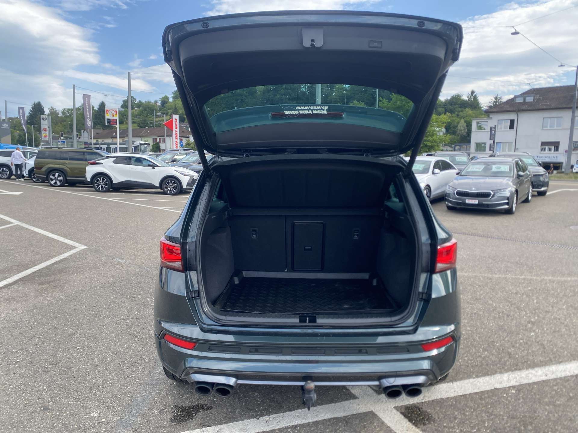 CUPRA Ateca 2.0TSI VZ 4Drive 300PS DSG-Automat-image-7