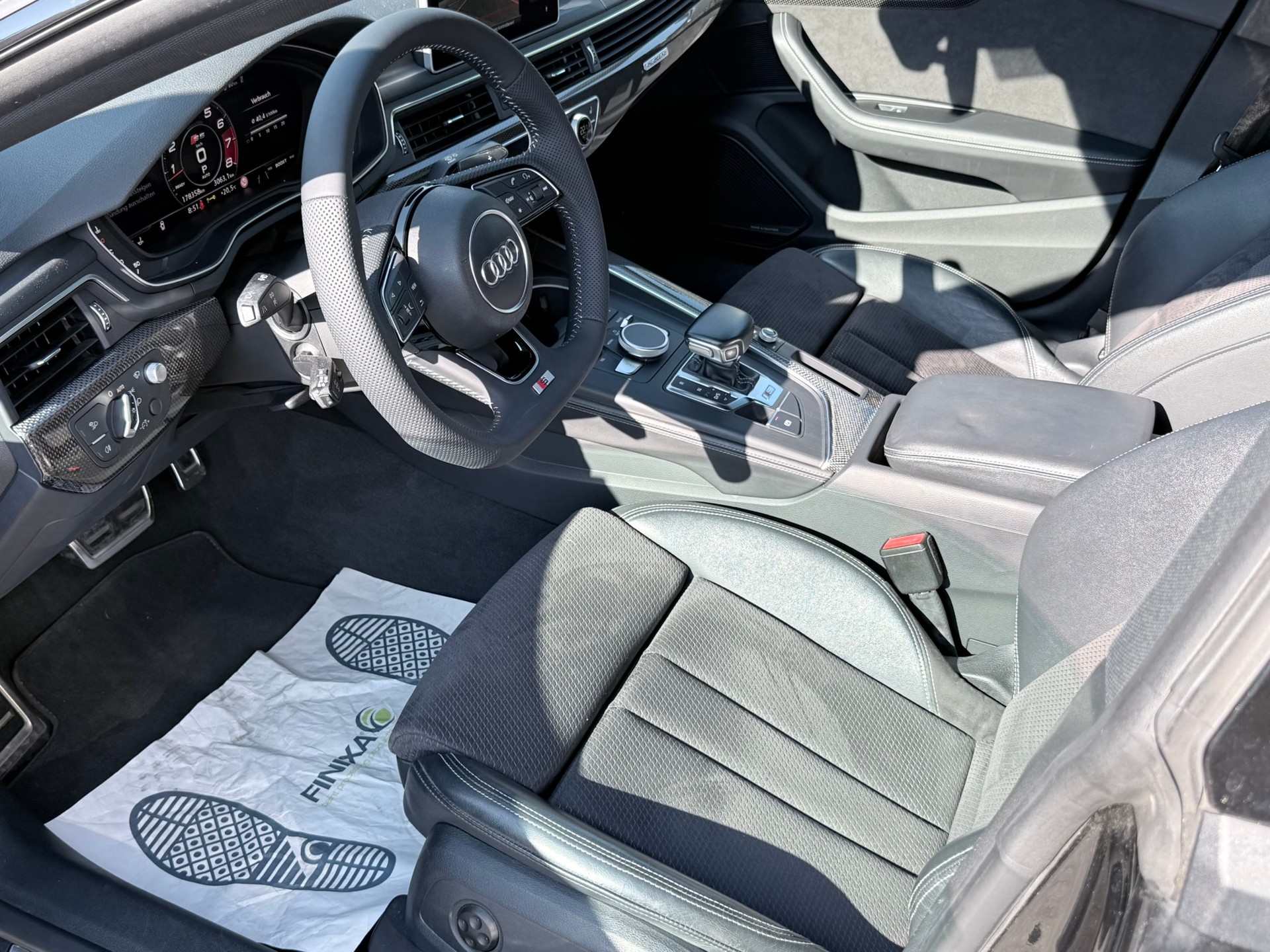 AUDI S5 Sportback 3.0 TFSI quattro tiptronic-image-9
