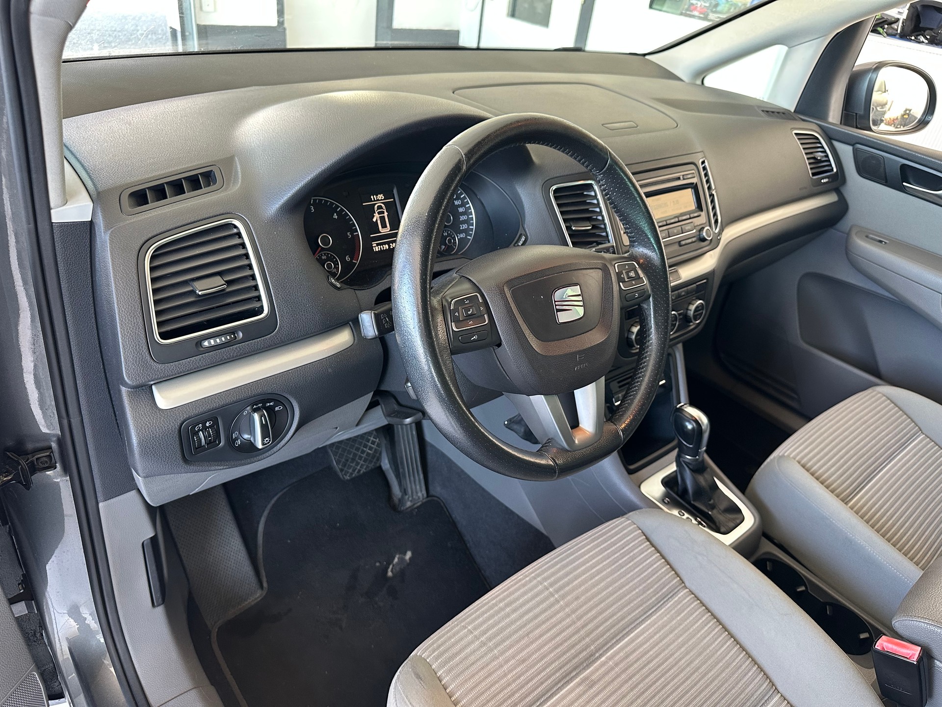 SEAT Alhambra 2.0 TDI Style Eco DSG-image-7