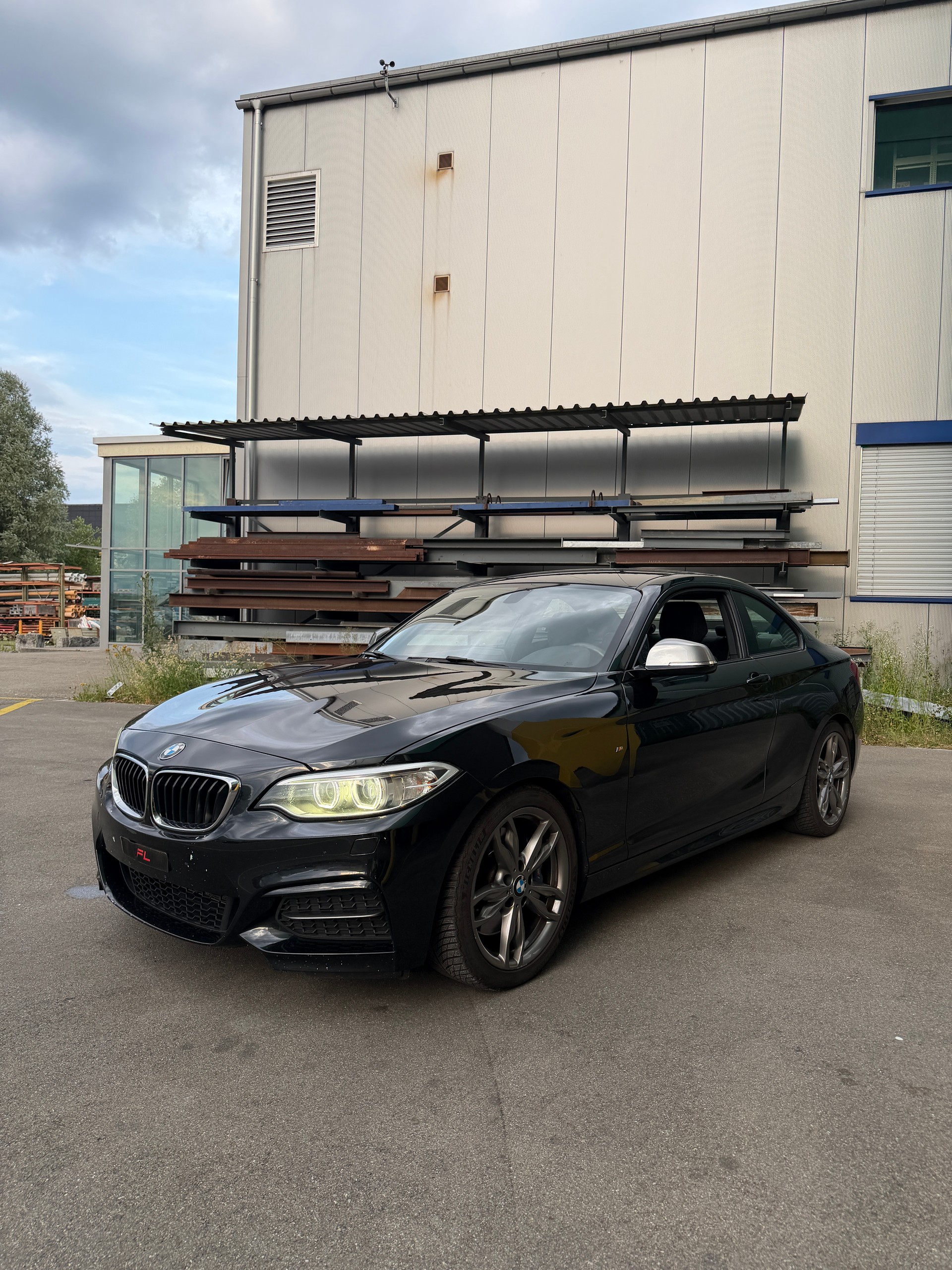BMW M240i-image-2