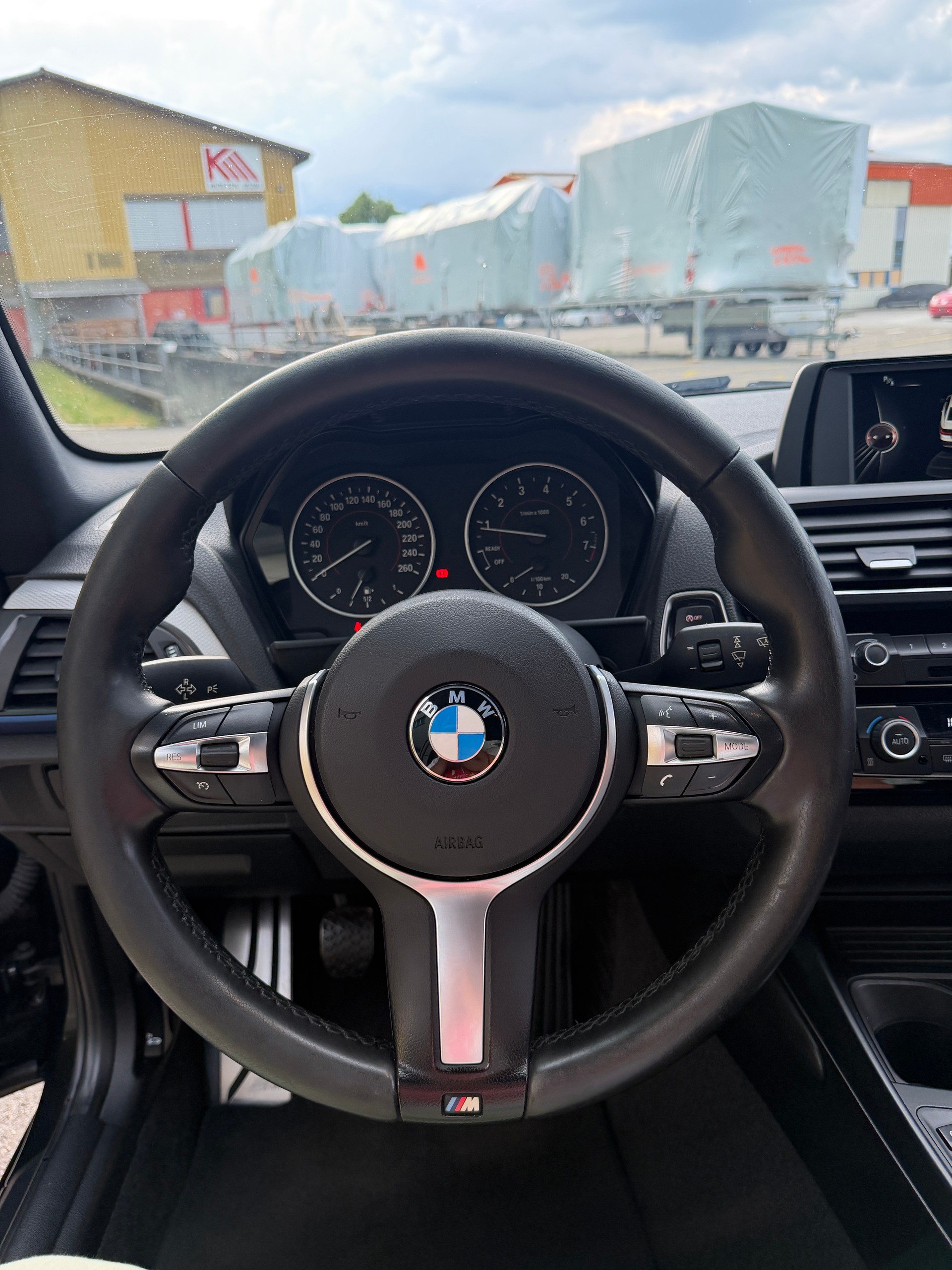 BMW M240i-image-14