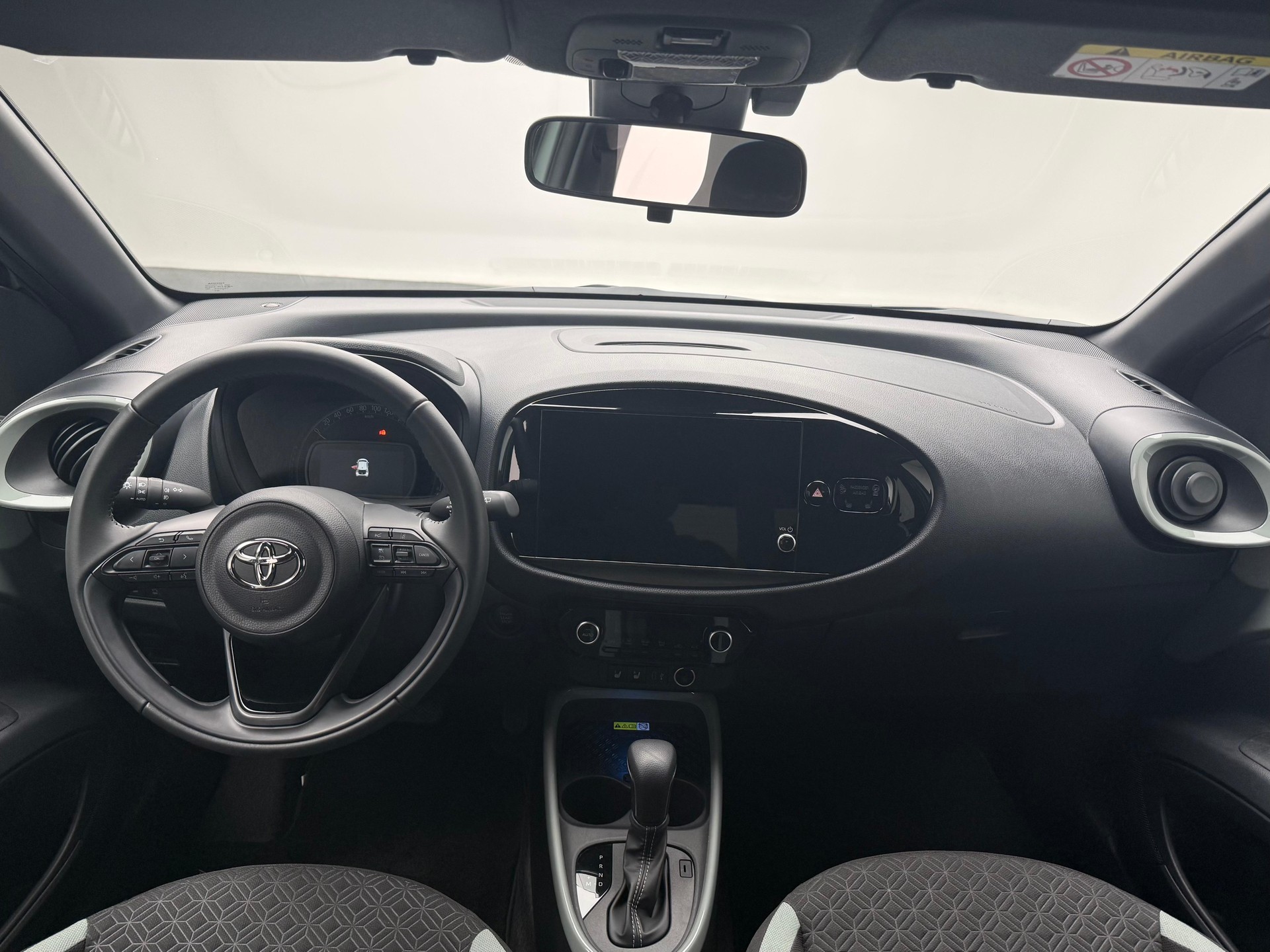 TOYOTA Aygo X 1.0 VVT-i Trend-image-10