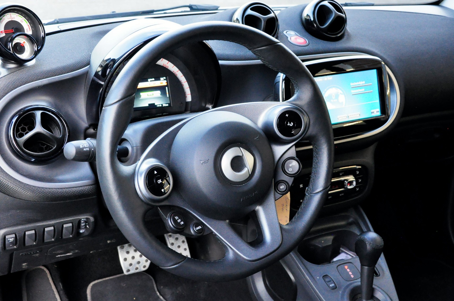 SMART fortwo EQ passion (incl. Batterie)-image-8