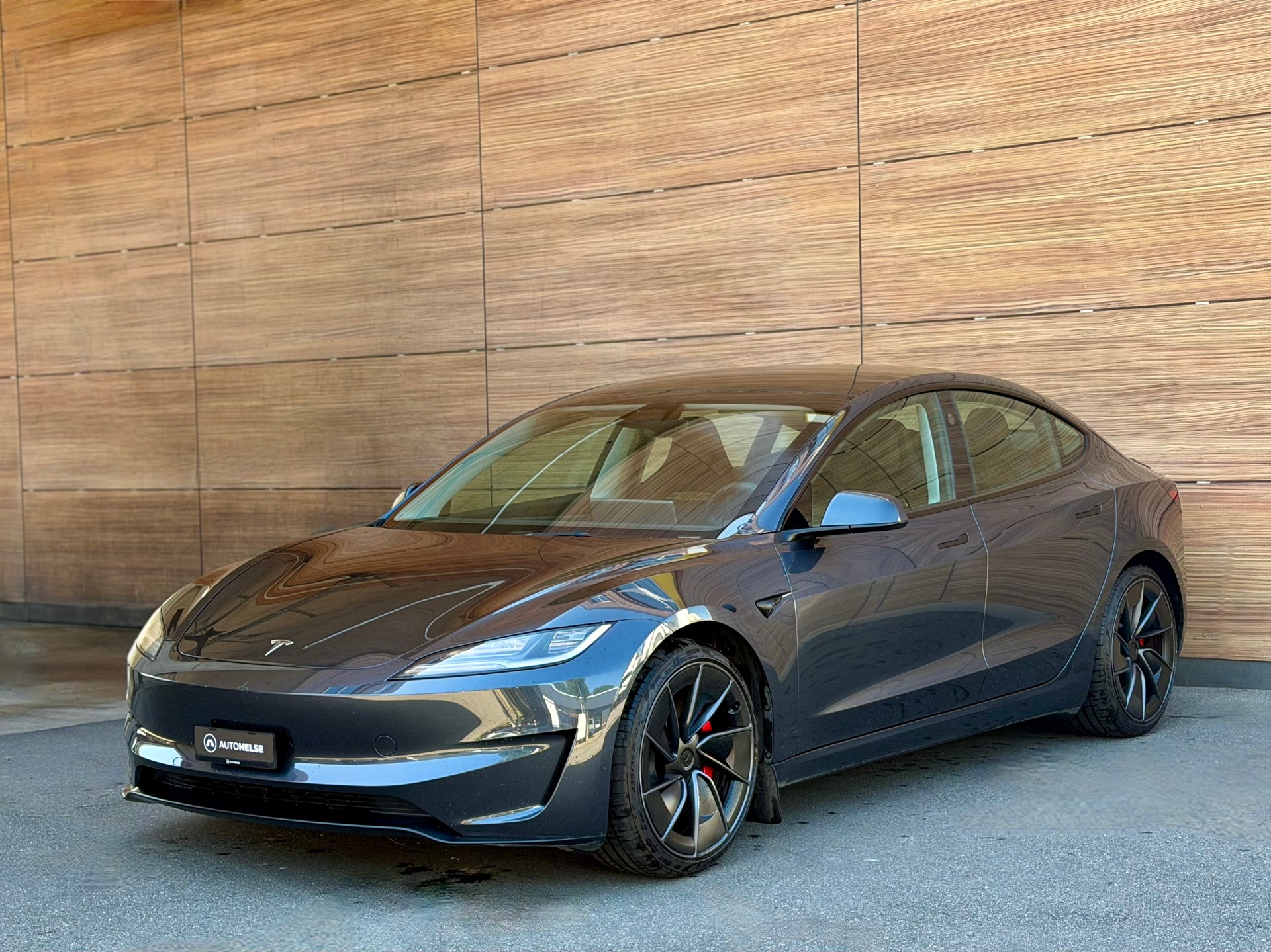 TESLA Model 3 Dual Motor Performance AWD-image-0