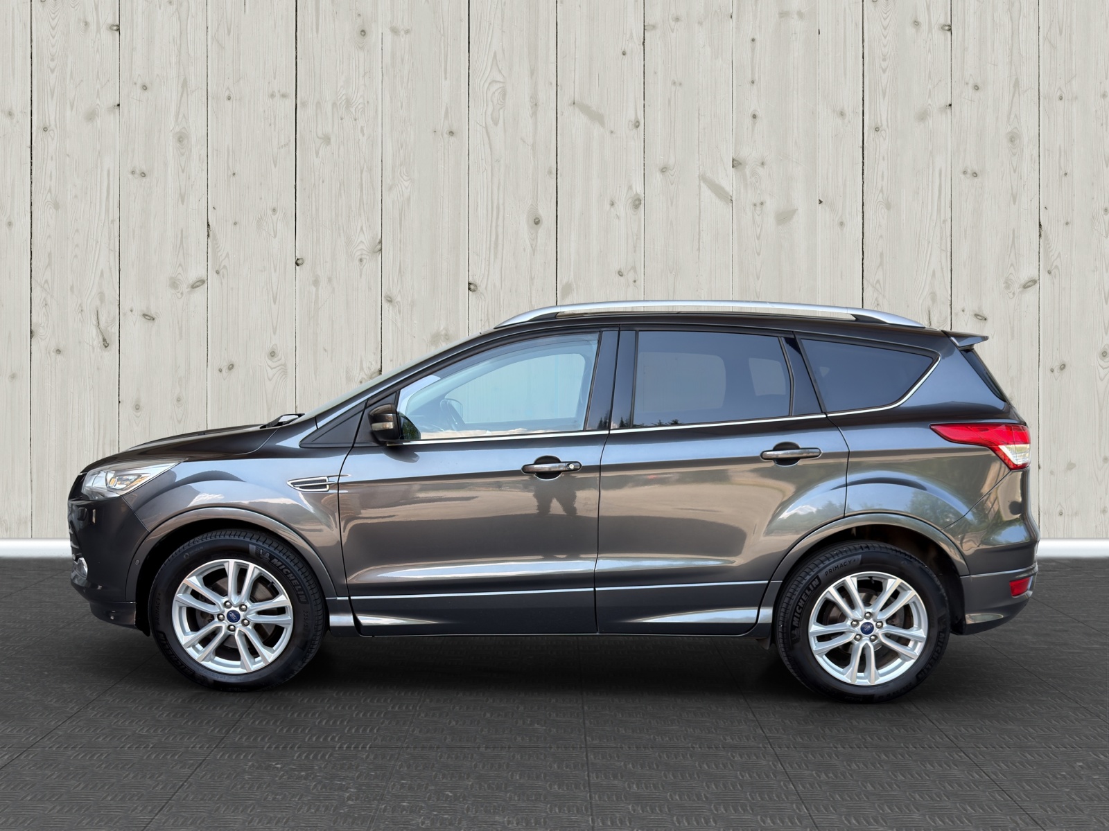FORD Kuga 2.0 TDCi Titanium S 4WD PowerShift-image-3