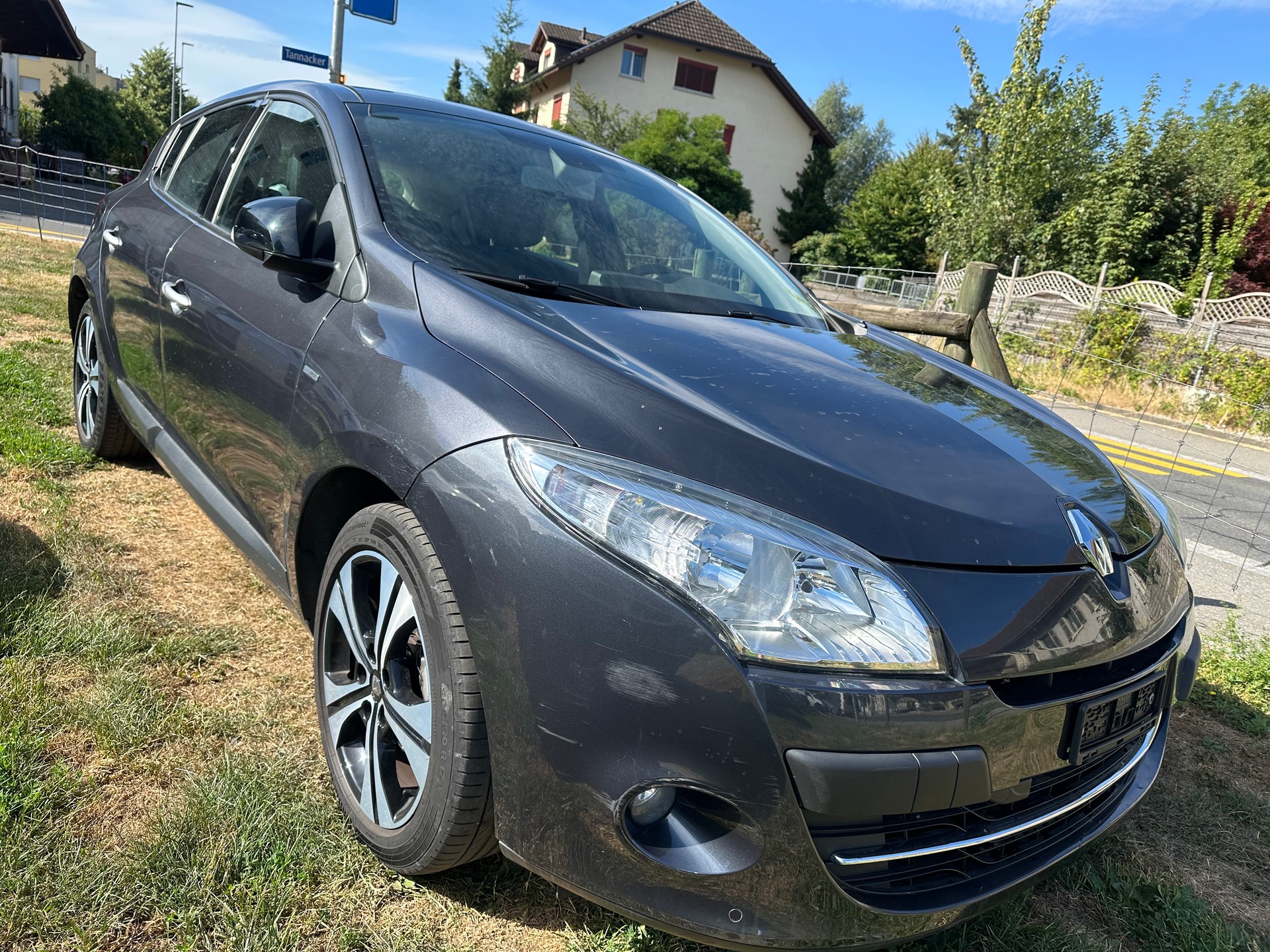 RENAULT Mégane 1.5 dCi Bose EDC-image-1