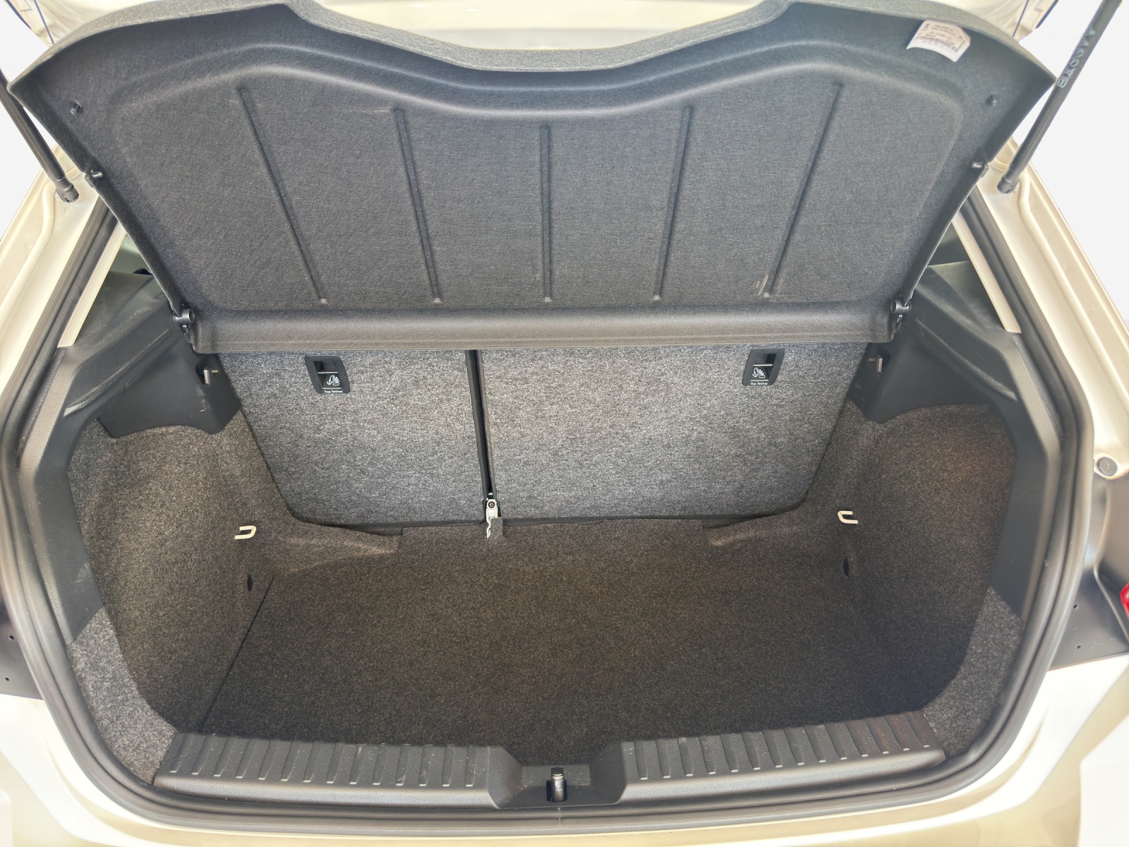 SEAT Ibiza 1.0 EcoTSI Reference-image-12